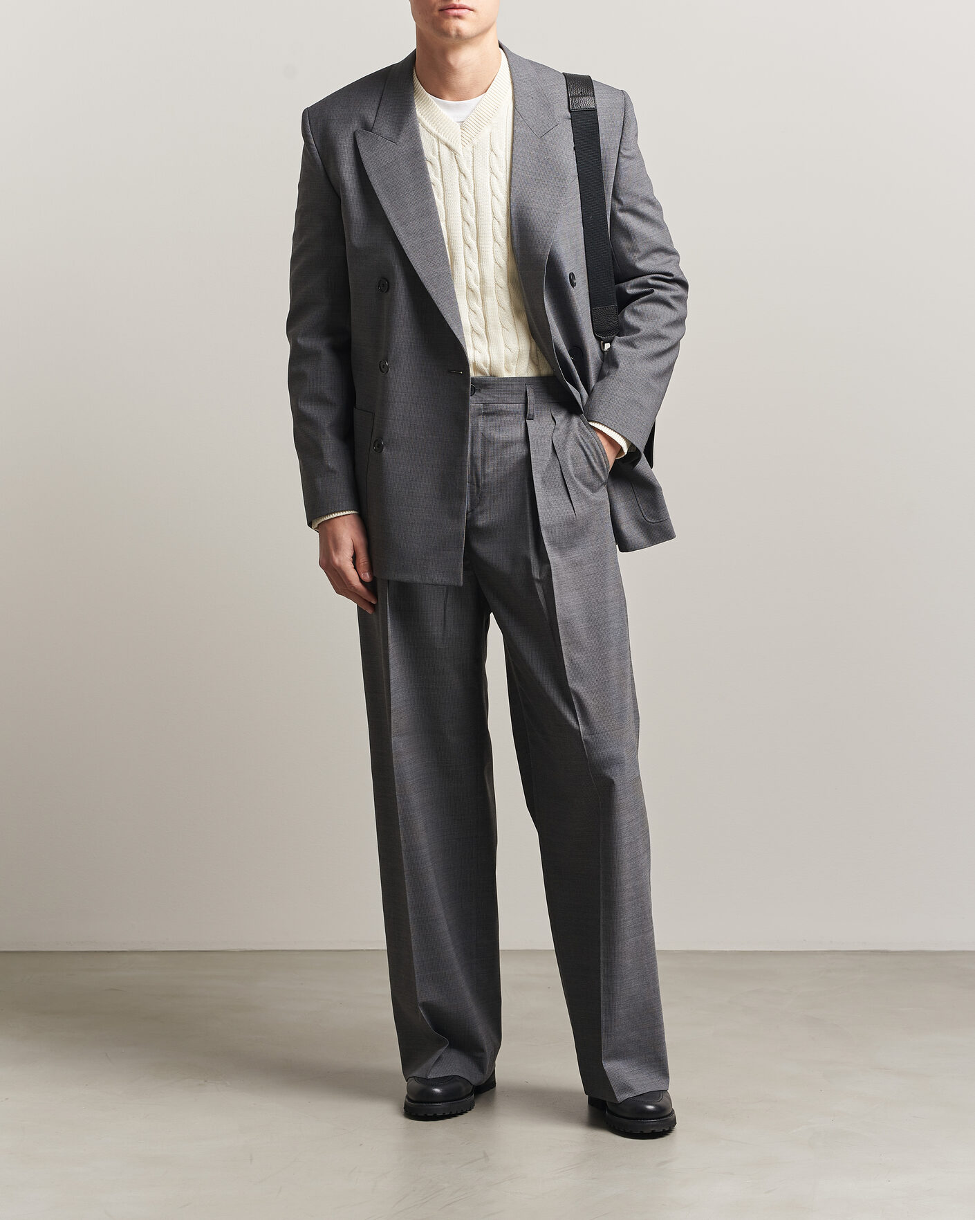 Herr | Byxor | Filippa K | Milo Wide Wool Pinstriped Trousers Mid Grey