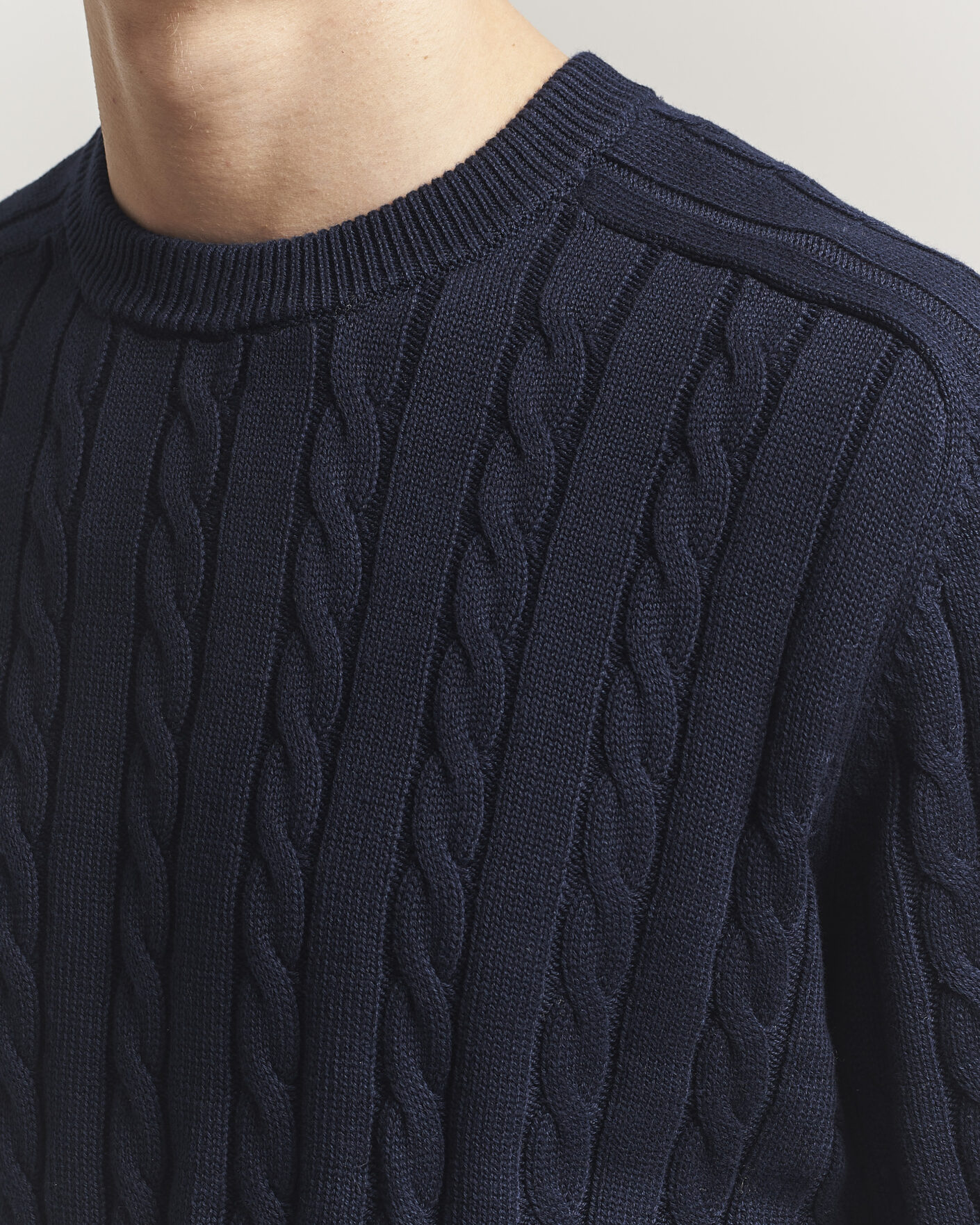 Herr | Tröjor | Filippa K | Cotton Cable Crew Neck Sweater Navy