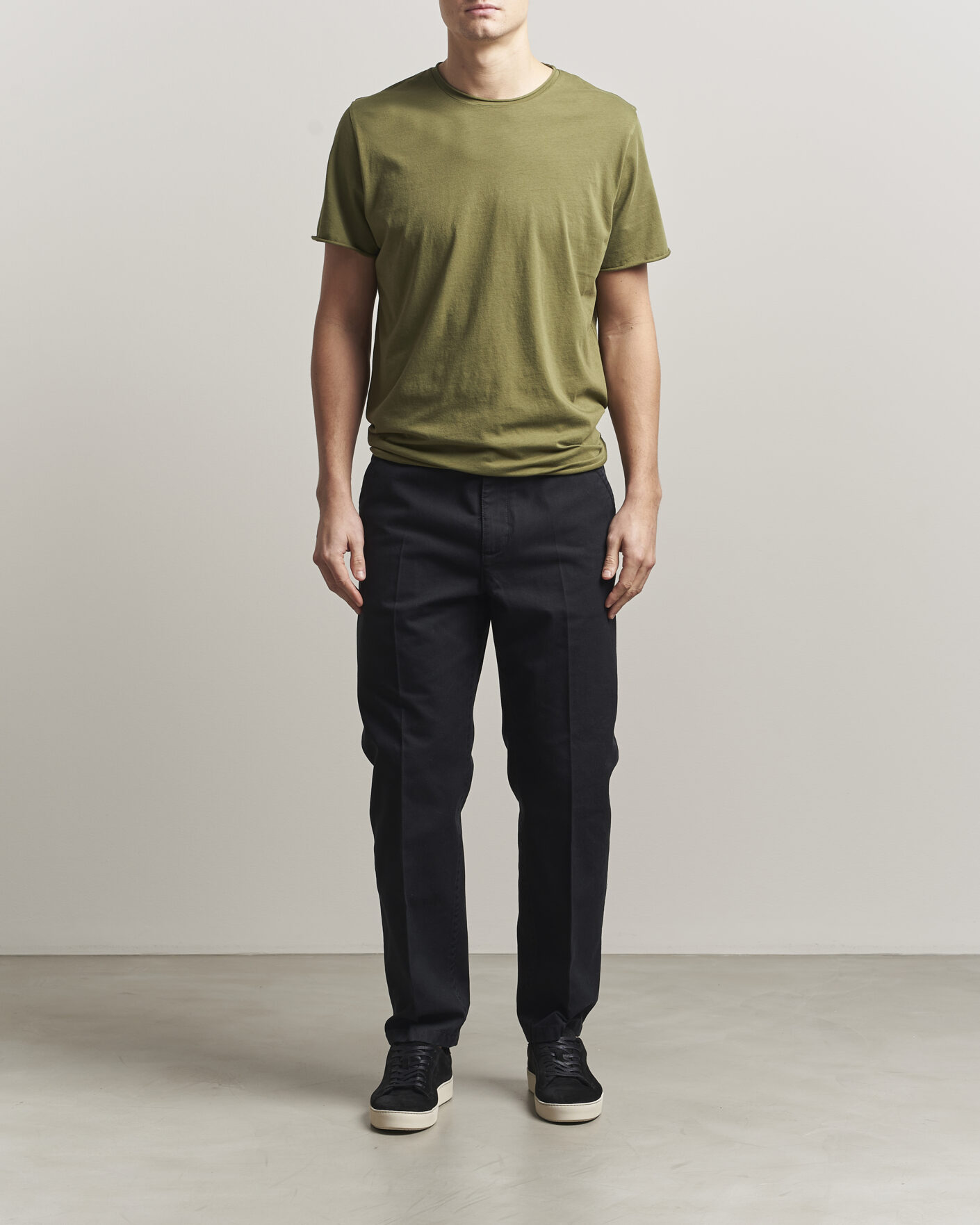 Herr | T-Shirts | Filippa K | Roll Neck Crew Neck T-Shirt Laurel Green