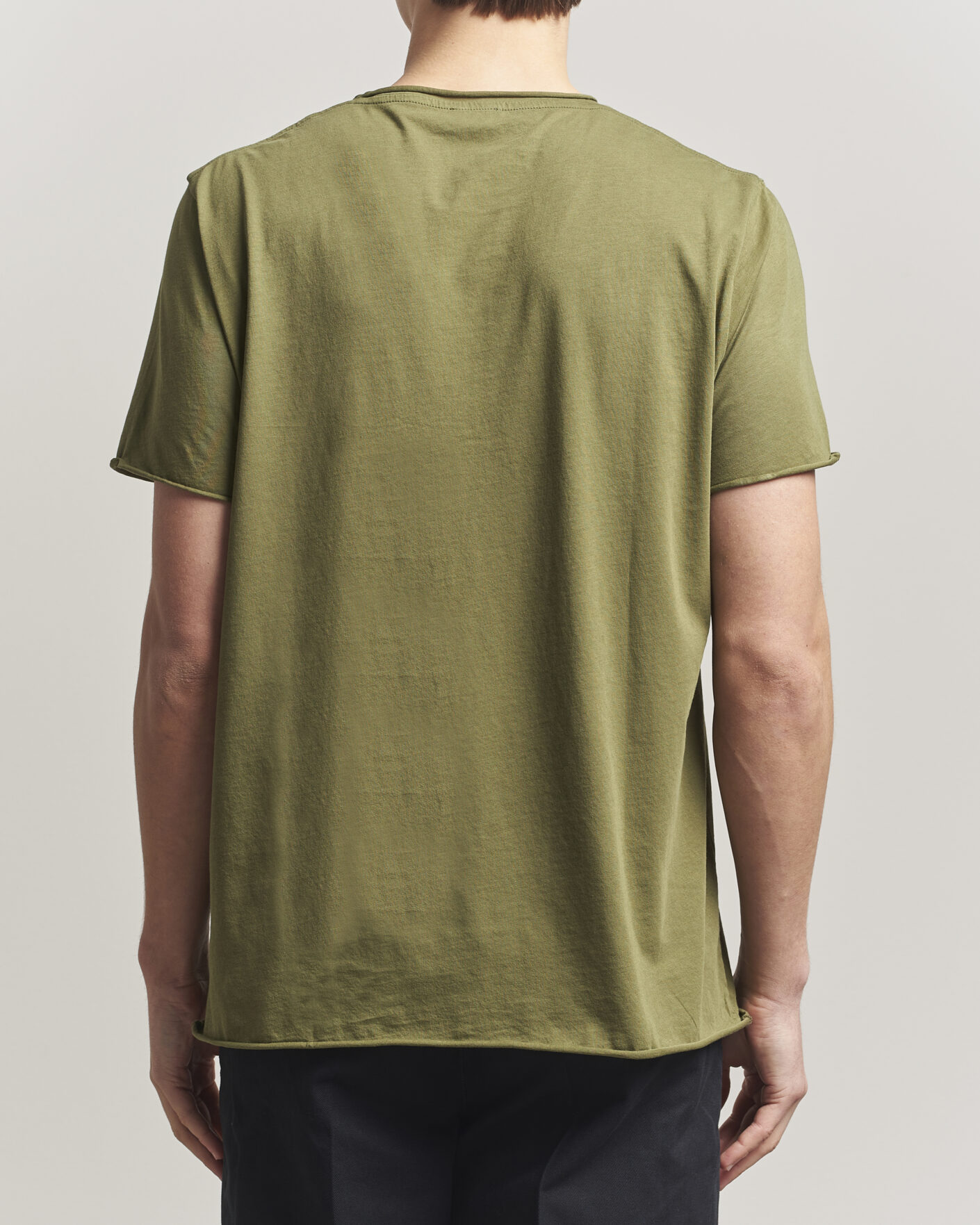 Herr | T-Shirts | Filippa K | Roll Neck Crew Neck T-Shirt Laurel Green