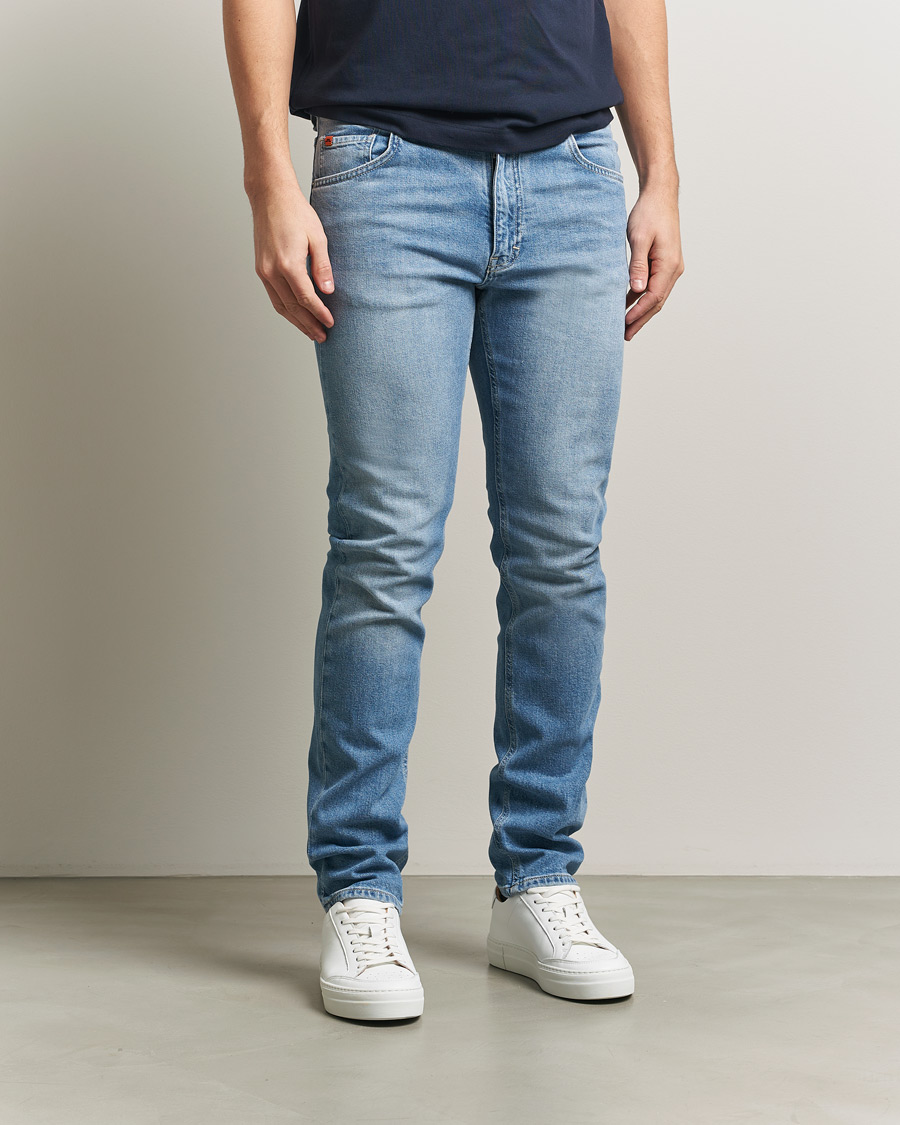 Herr | Jeans | J.Lindeberg | Jax Light Wash Slim Jeans Light Blue