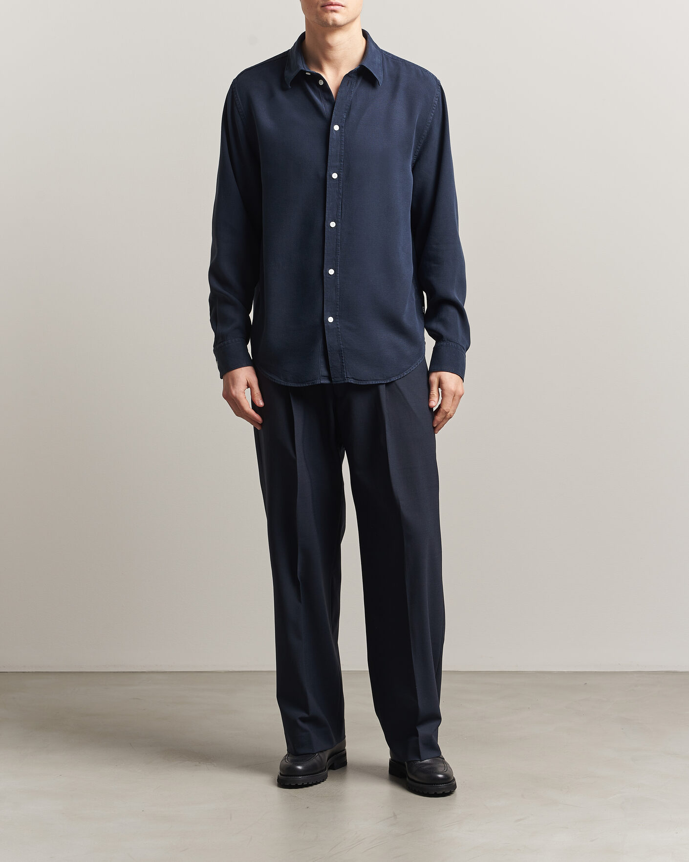Herr | Skjortor | J.Lindeberg | Zachary Tencel Shirt JL Navy