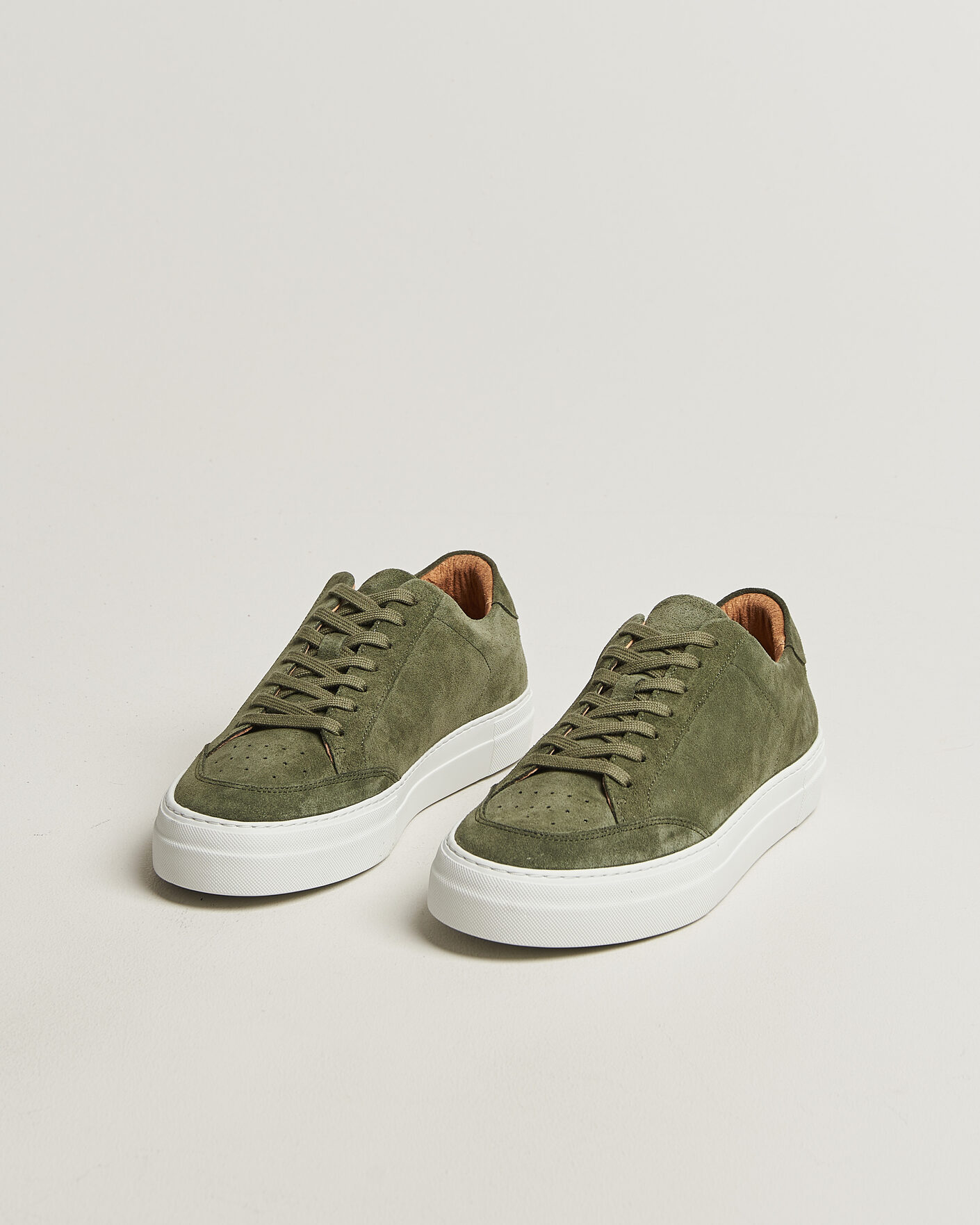 Herr | Sneakers | J.Lindeberg | Art Signature Suede Sneaker Kalamata