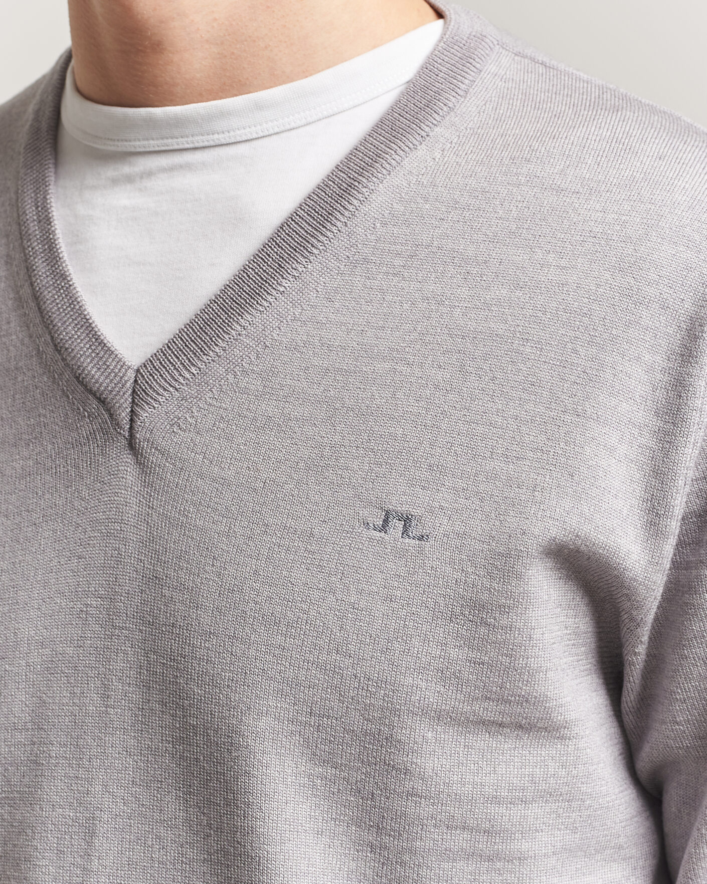 Herr | Tröjor | J.Lindeberg | Lymann Merino V-Neck Pullover Light Grey Melange
