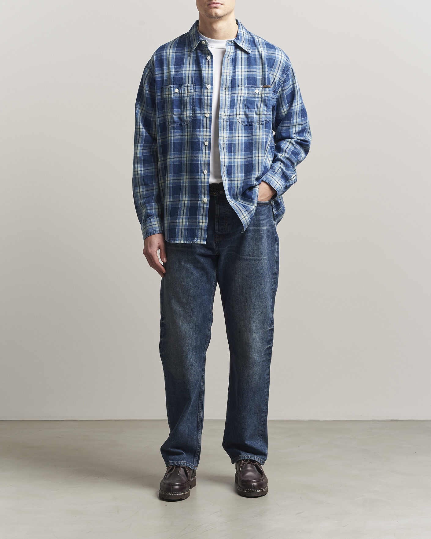 Herr | Skjortor | Nudie Jeans | Julian Checked Worker Shirt Indigo