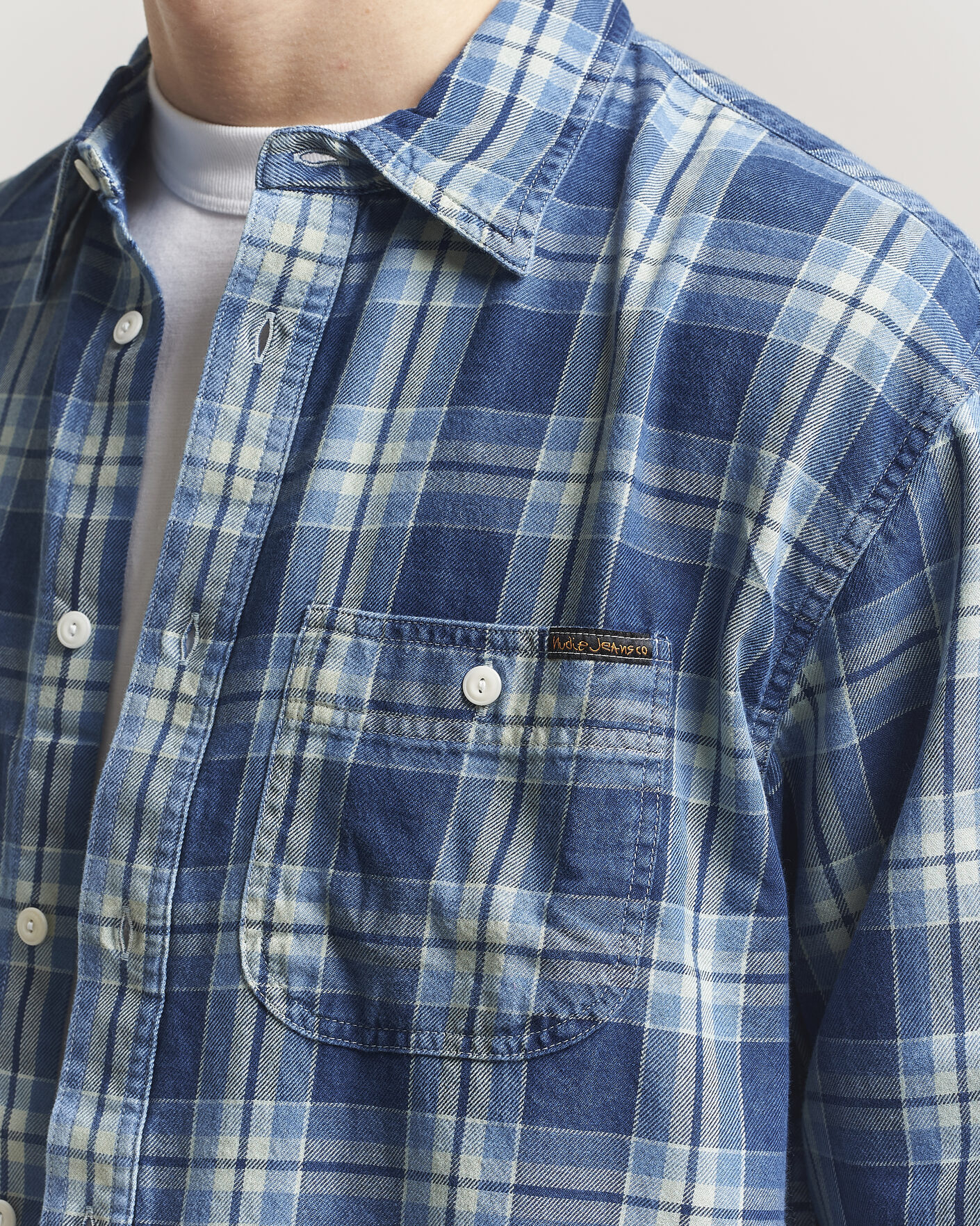 Herr | Skjortor | Nudie Jeans | Julian Checked Worker Shirt Indigo