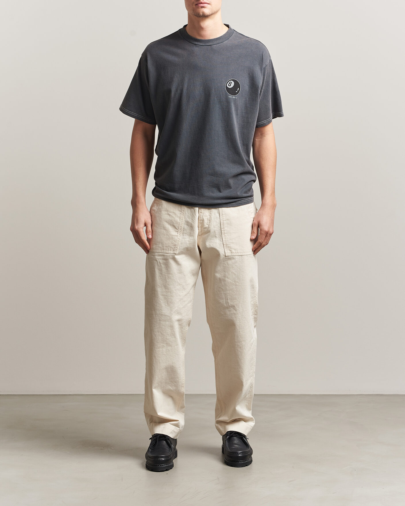 Herr | T-Shirts | Nudie Jeans | Koffe Printed T-Shirt Antracite