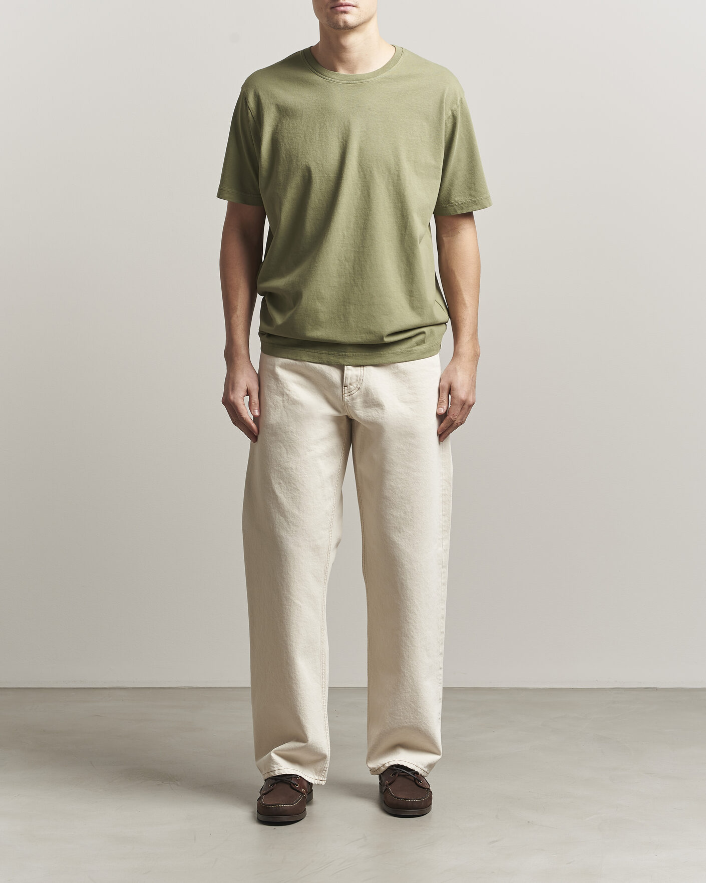 Herr | T-Shirts | Nudie Jeans | Uno Everyday Crew Neck T-Shirt Green