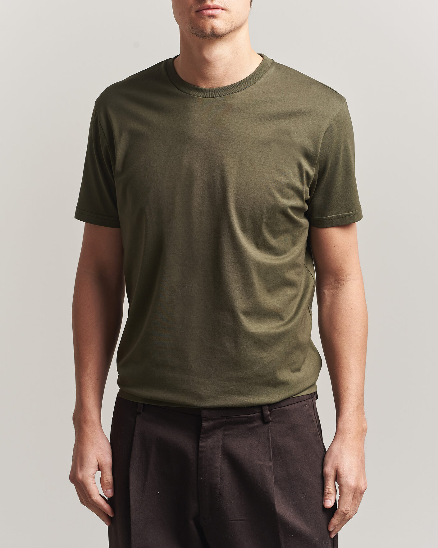 Herr | T-Shirts | Sunspel | Riviera Midweight T-Shirt Deep Olive