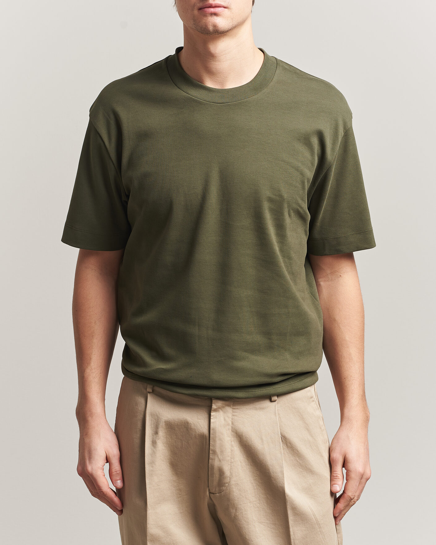 Herr | T-Shirts | Sunspel | Heavy Weight Supima Cotton T-Shirt Deep Olive