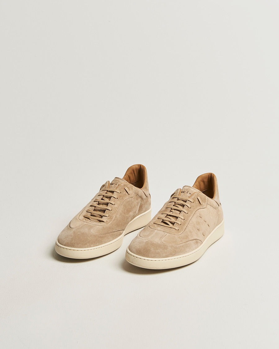 Herr | Sneakers | Kiton | Classic Suede Sneakers Sand