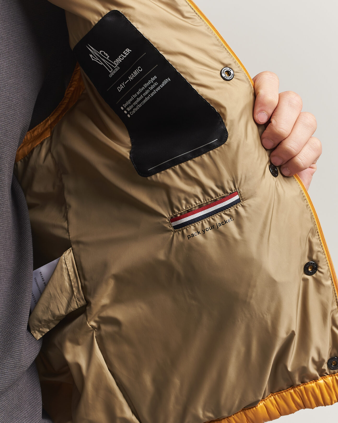 Herr | Västar | Moncler Grenoble | Uychi Down Vest Yellow