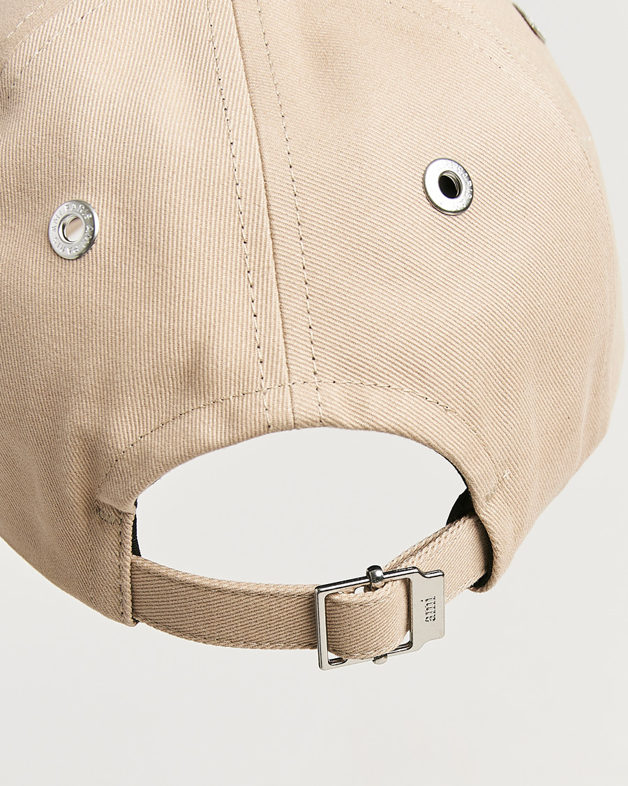 Herr | Hattar & kepsar | AMI | Black Heart Logo Cap Beige Taupe