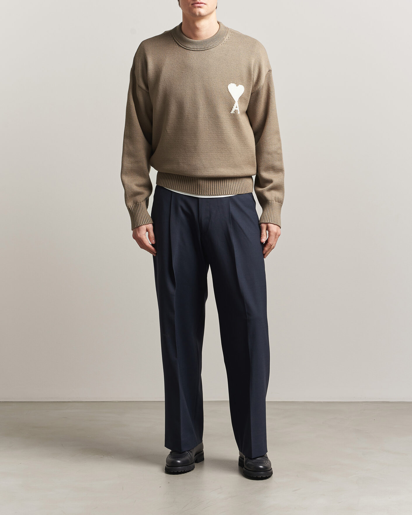 Herr | Tröjor | AMI | Big Heart Wool Sweater Beige