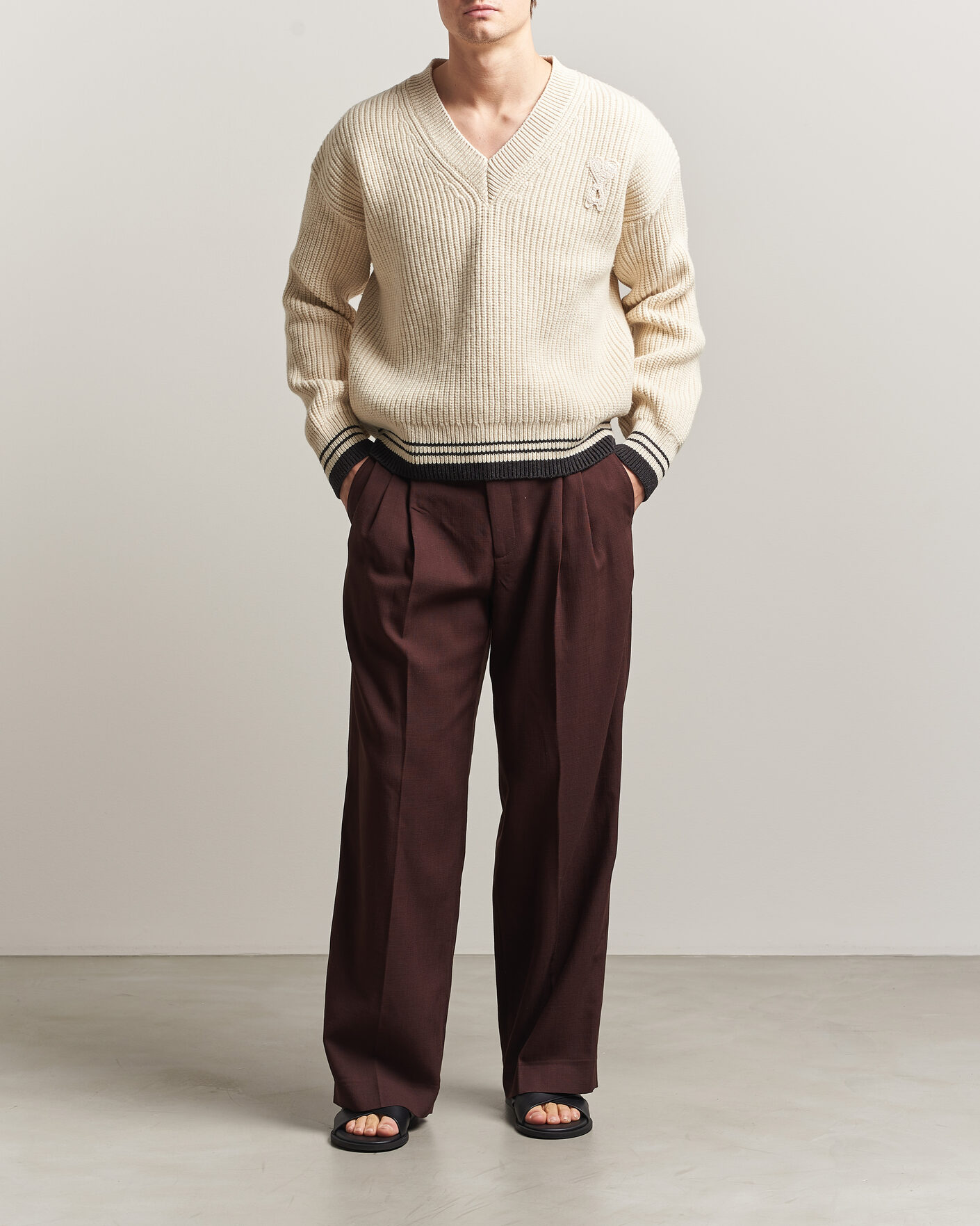 Herr | Tröjor | AMI | Wool/Cotton Ribbed V-Neck Creme