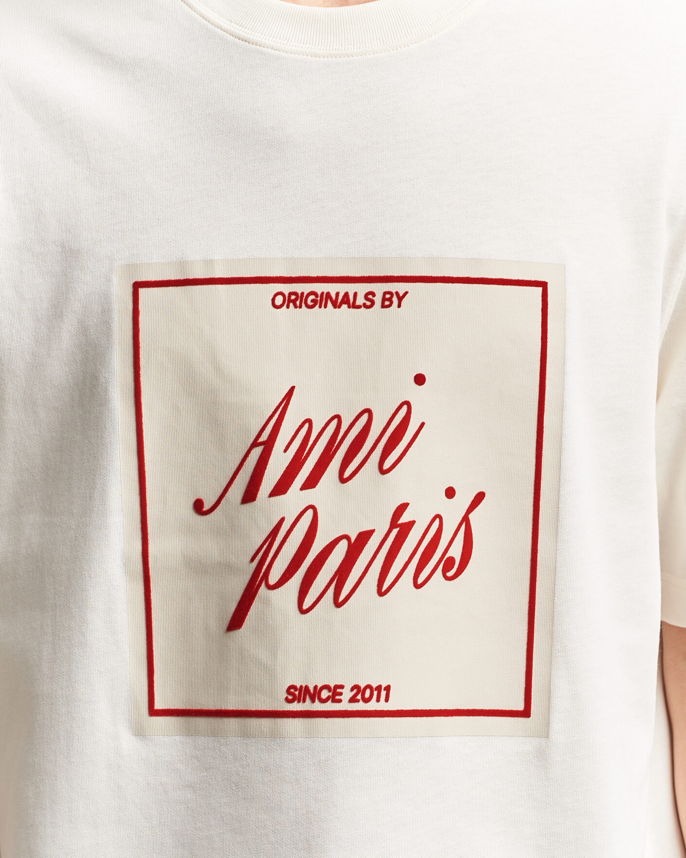 Herr | T-Shirts | AMI | Boxy Fit Printed T-Shirt Creme