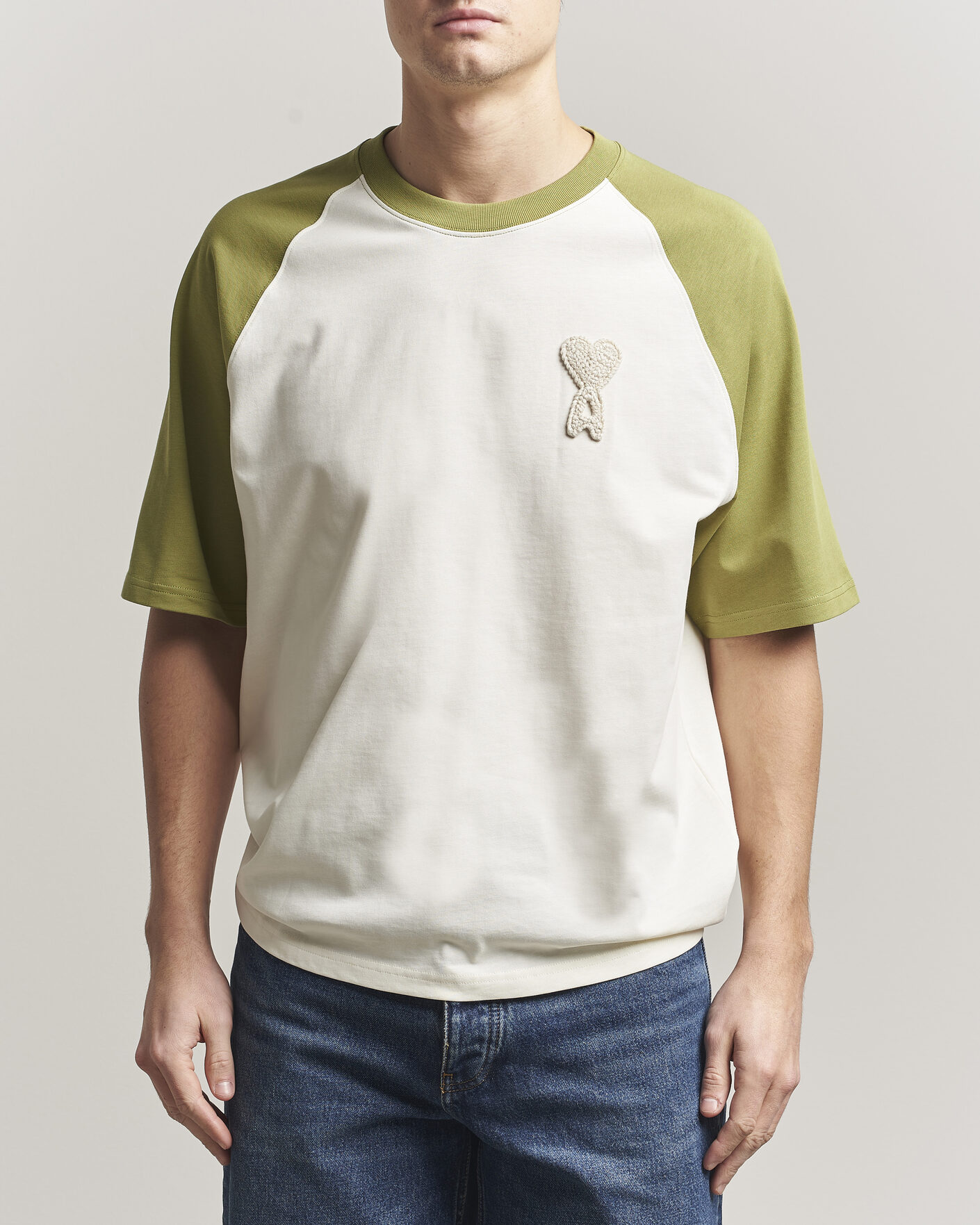 Herr | T-Shirts | AMI | Knitted Heart Logo T-Shirt Creme/Matcha