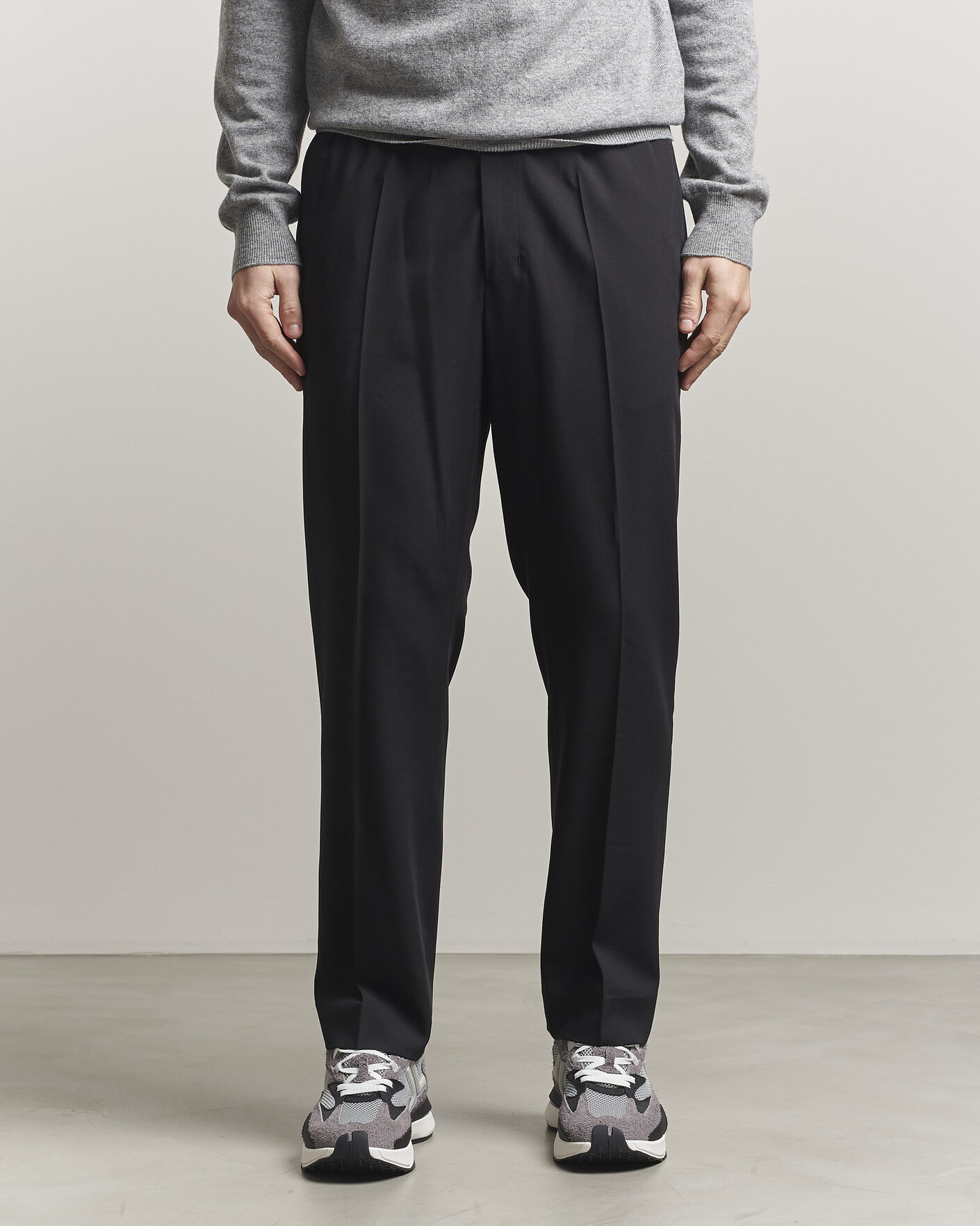 Herr | Byxor | AMI | Wool Drawstring Trousers Black