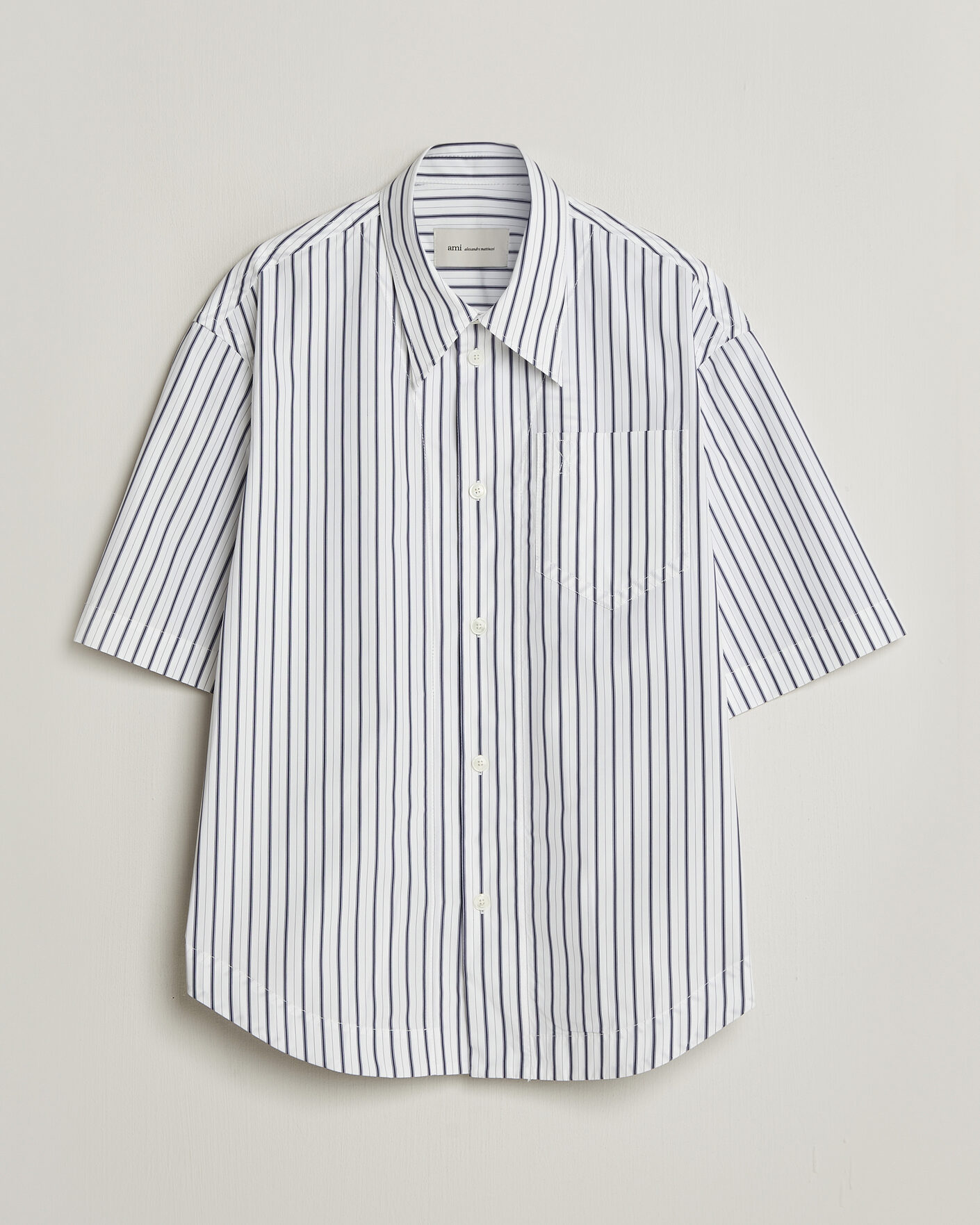 Herr | Skjortor | AMI | Short Sleeve Camp Collar Shirt White/Blue
