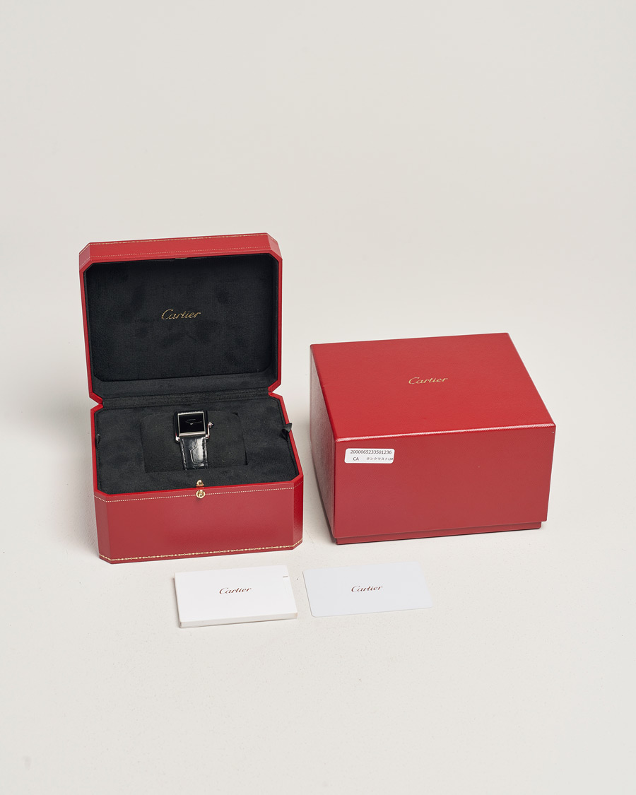 Herr | Pre-Owned & Vintage Watches | Cartier Pre-Owned | Tank Must 