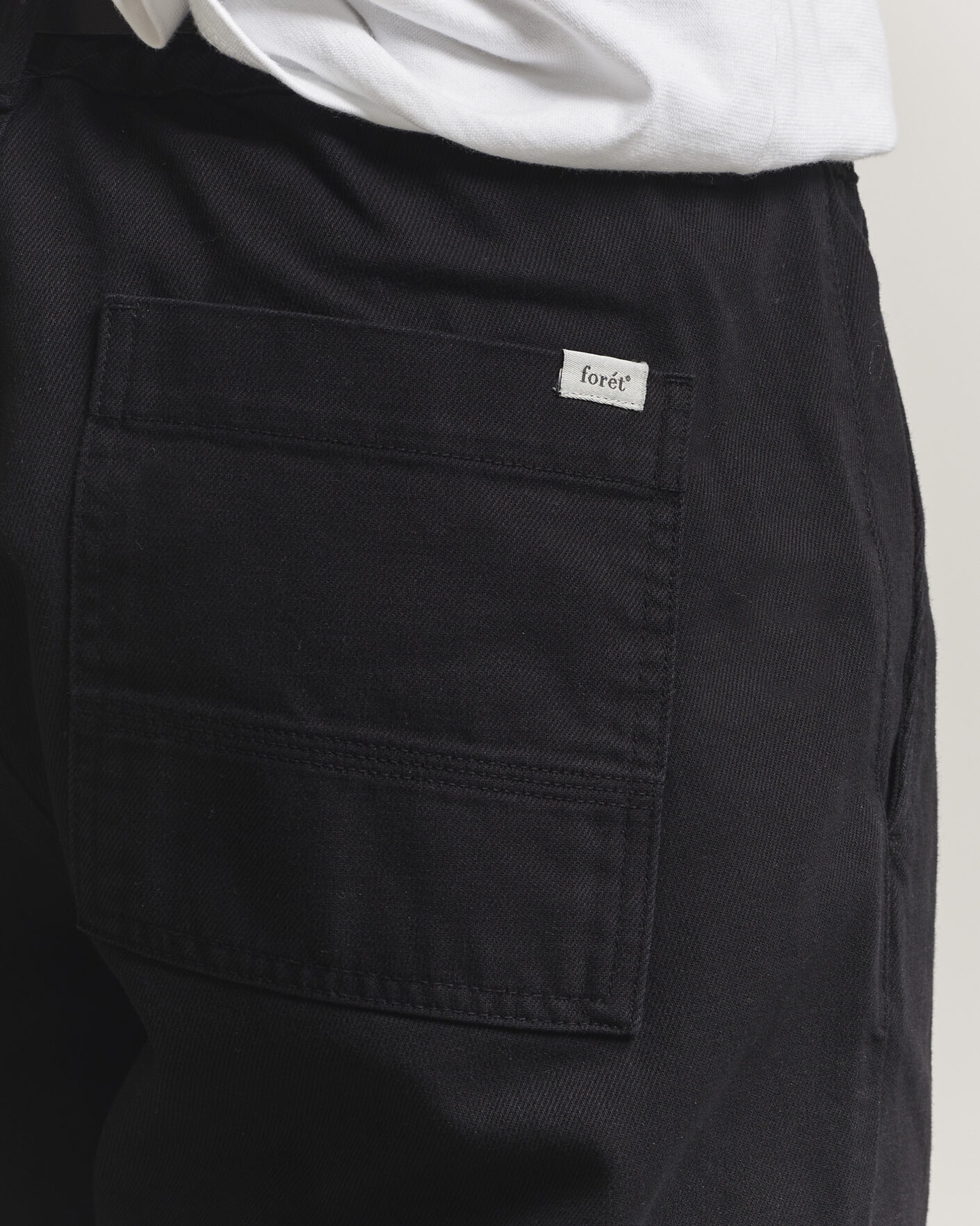 Herr | Byxor | Forét | Clay Twill Pants Black