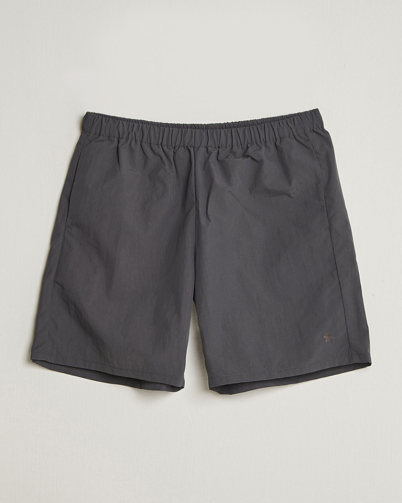 Herr | Shorts | Goldwin | Nylon Shorts Deep Charcoal