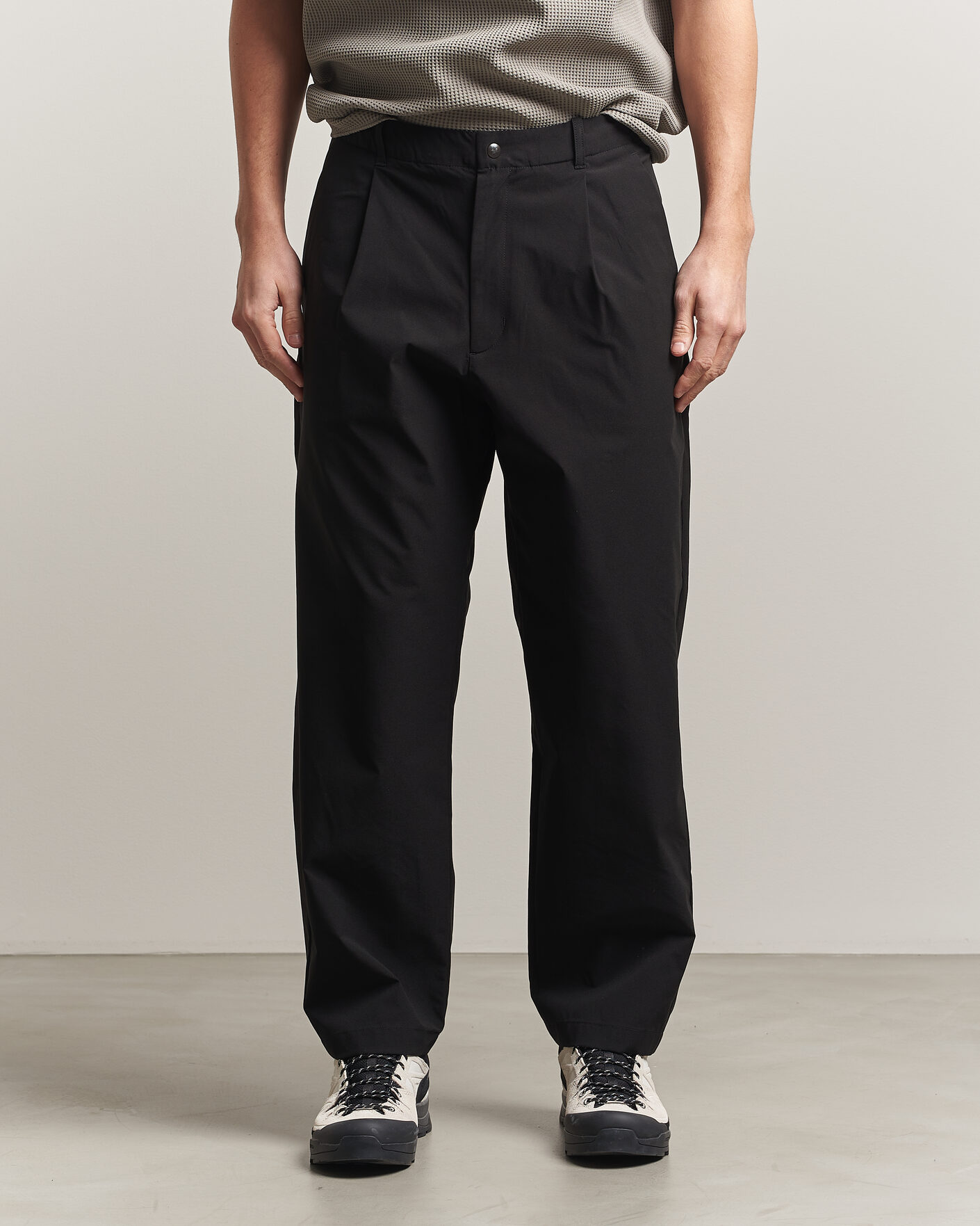 Herr | Byxor | Goldwin | Tapered Light Pants Black