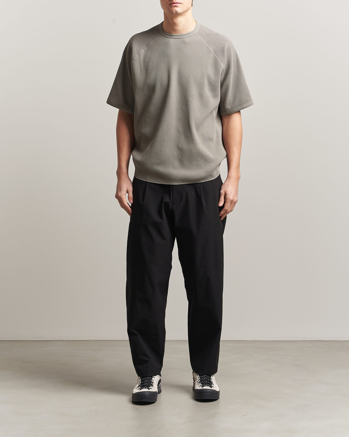 Herr | T-Shirts | Goldwin | WF Light T-Shirt Arid Beige