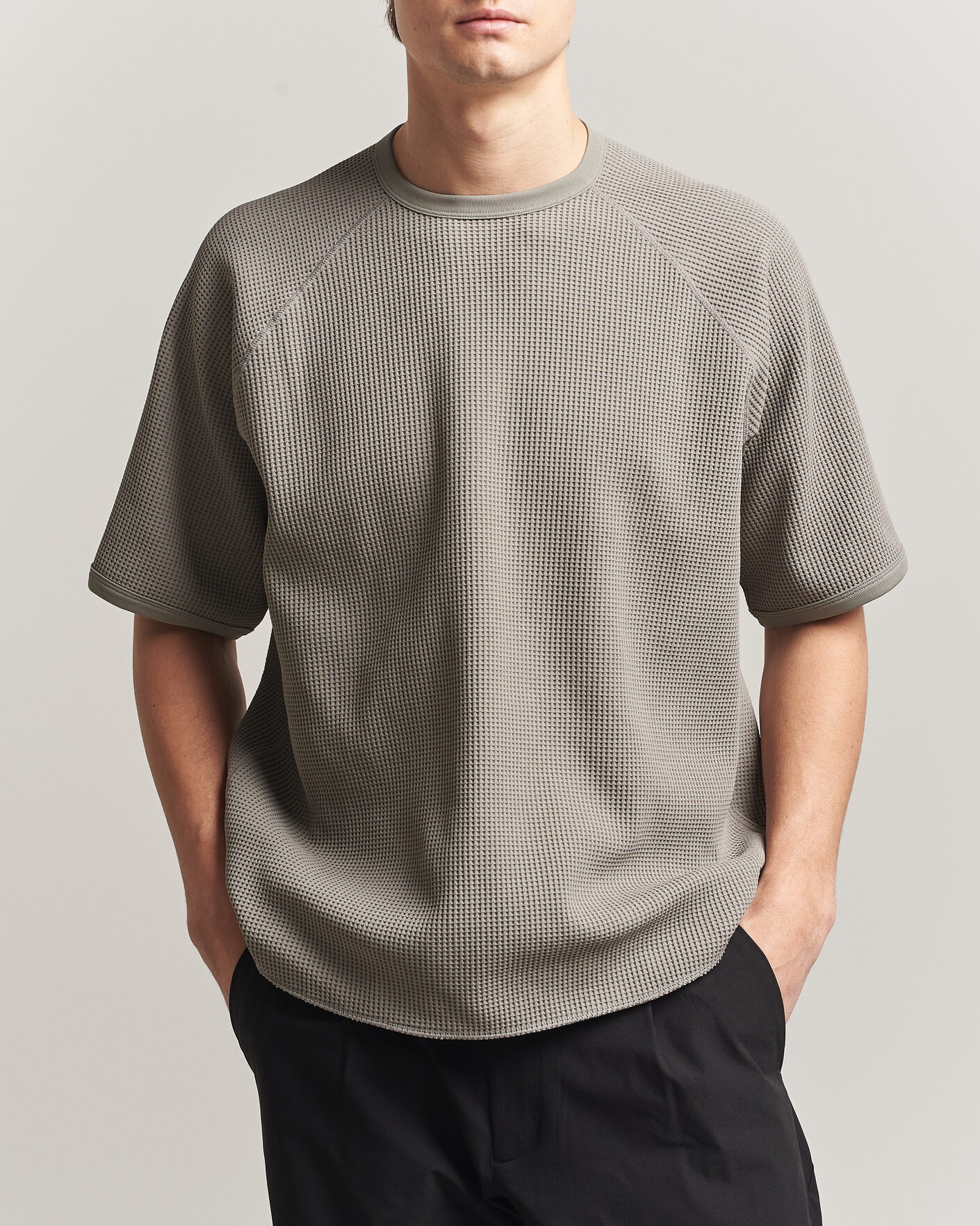 Herr | T-Shirts | Goldwin | WF Light T-Shirt Arid Beige