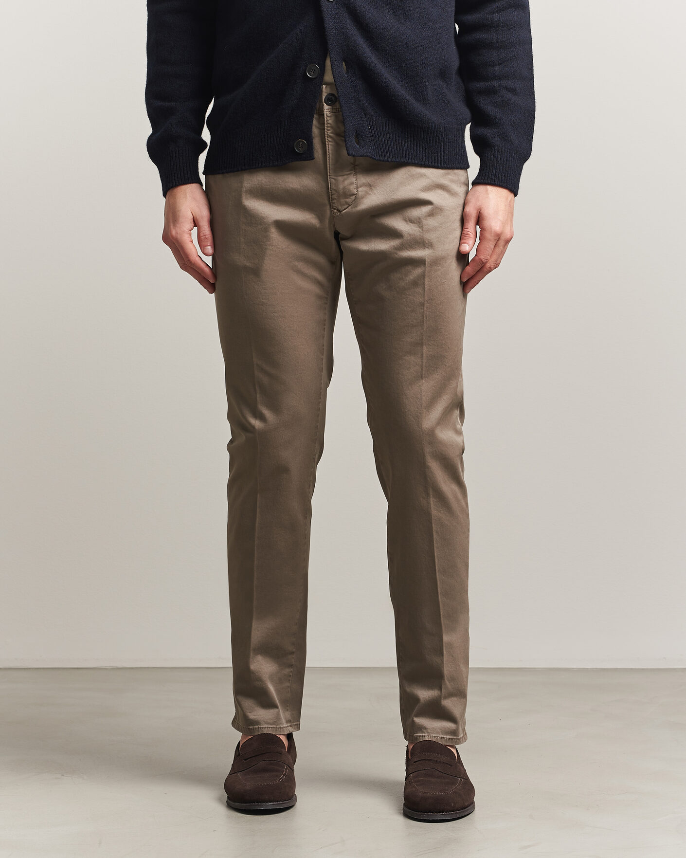 Herr | Byxor | Incotex | Slim Fit Garment Dyed Slacks Taupe