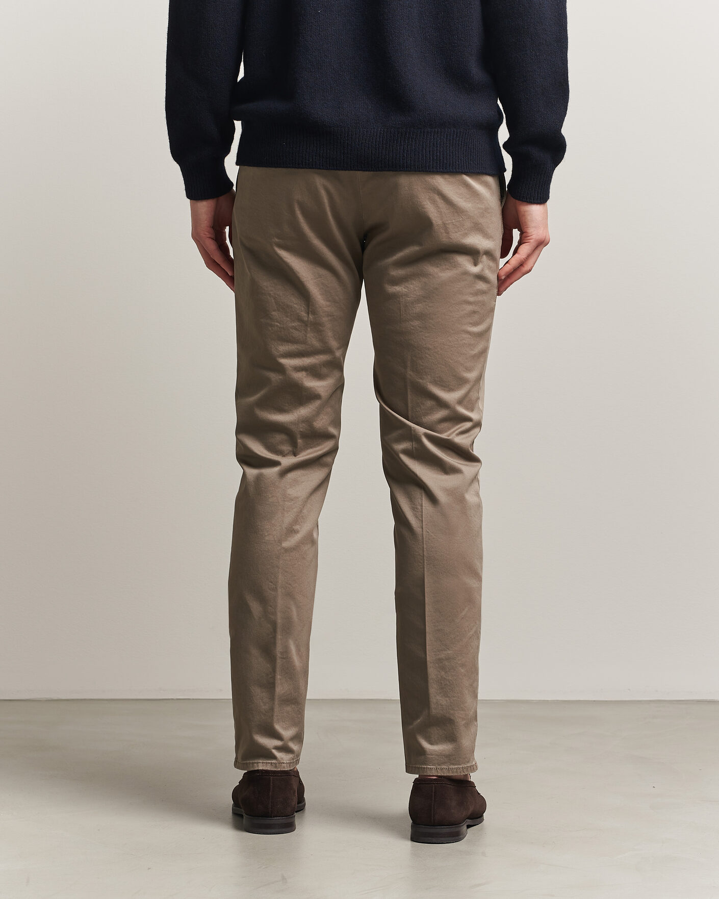 Herr | Byxor | Incotex | Slim Fit Garment Dyed Slacks Taupe
