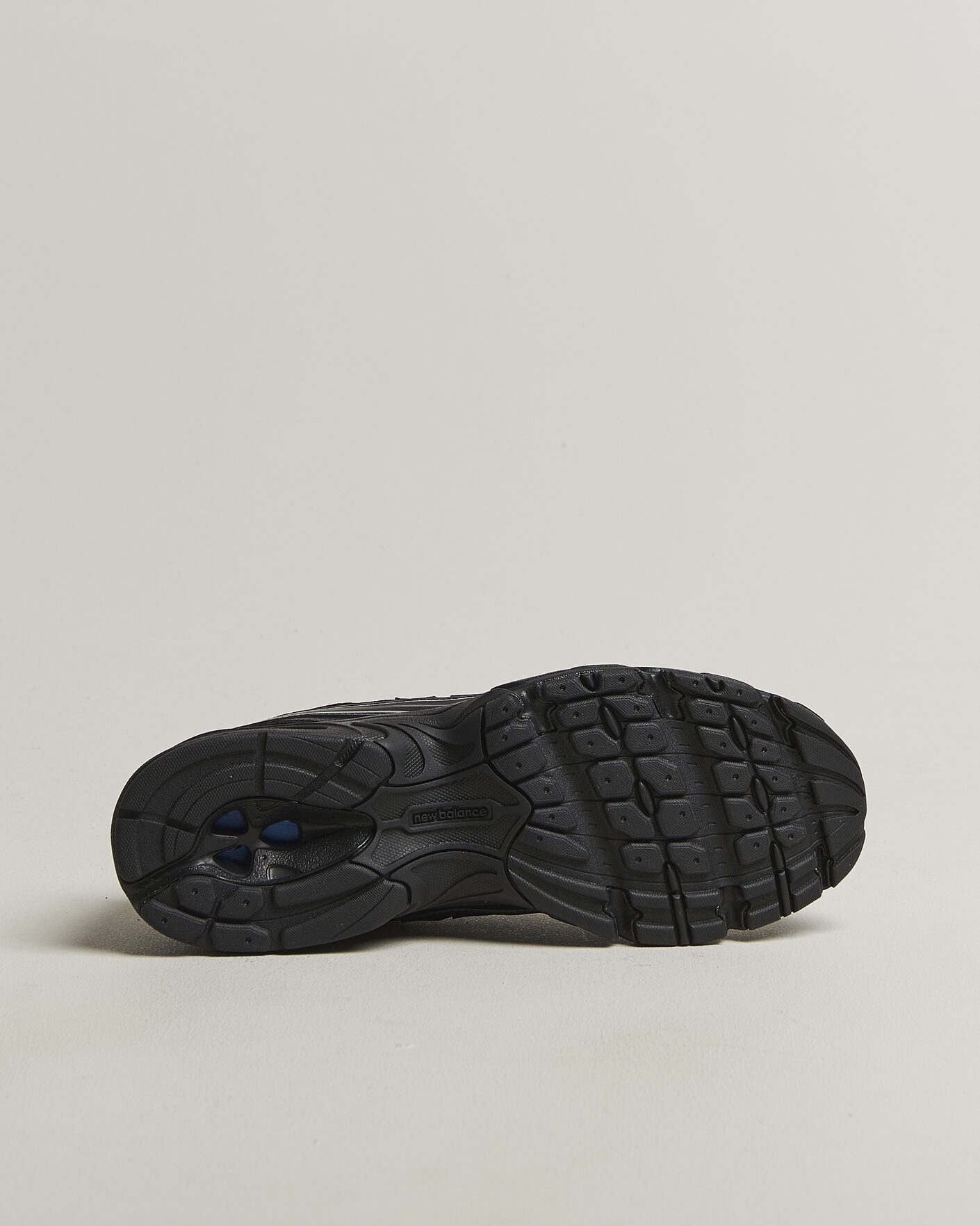 Herr | Sneakers | New Balance | 740 Sneakers Black