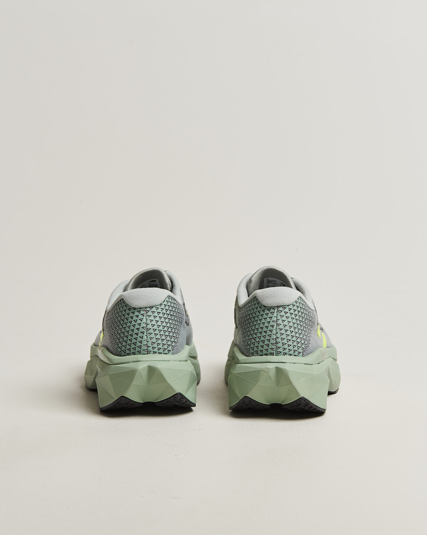 Herr | Löparskor | New Balance Running | FuelCell Supercomp Trainer v3 Mosaic Green