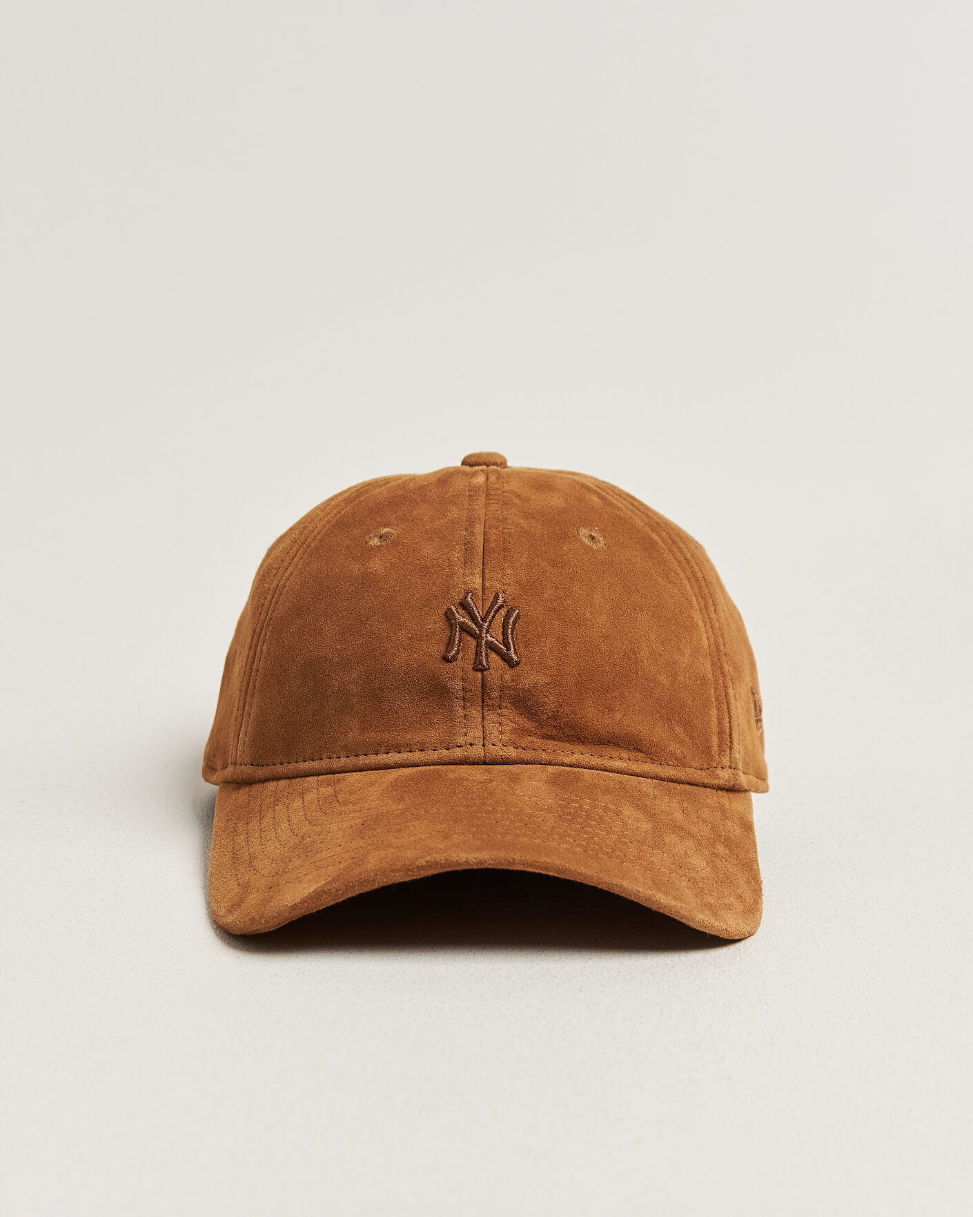 Herr | Hattar & kepsar | New Era | 9Twenty Suede New York Yankees Cap Brown
