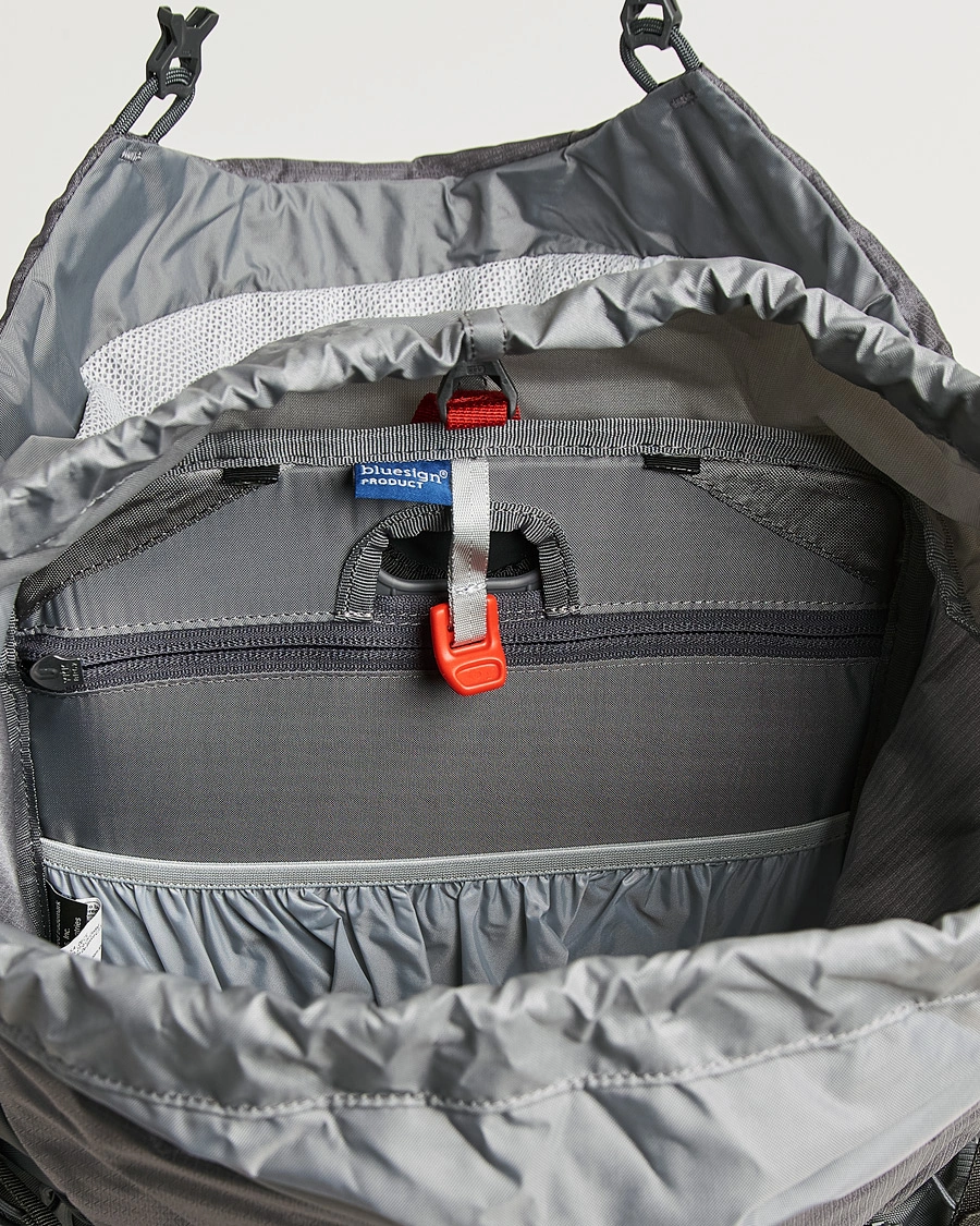 Herr | Väskor | Osprey | Talon 33 Phantom Grey