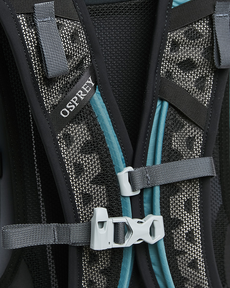 Herr | Väskor | Osprey | HikeLite 26 Cascade Blue