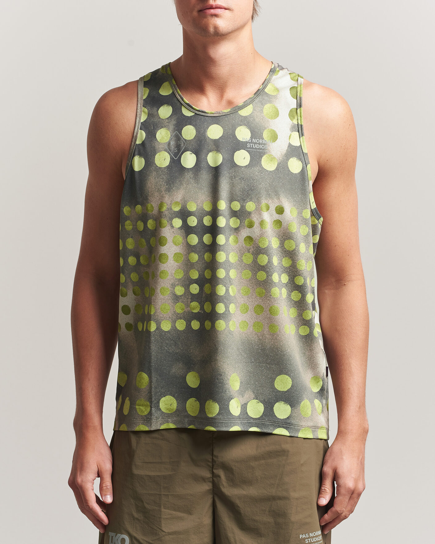 Herr | T-Shirts | Pas Normal Studios | TKO Balance Singlet Moss Green