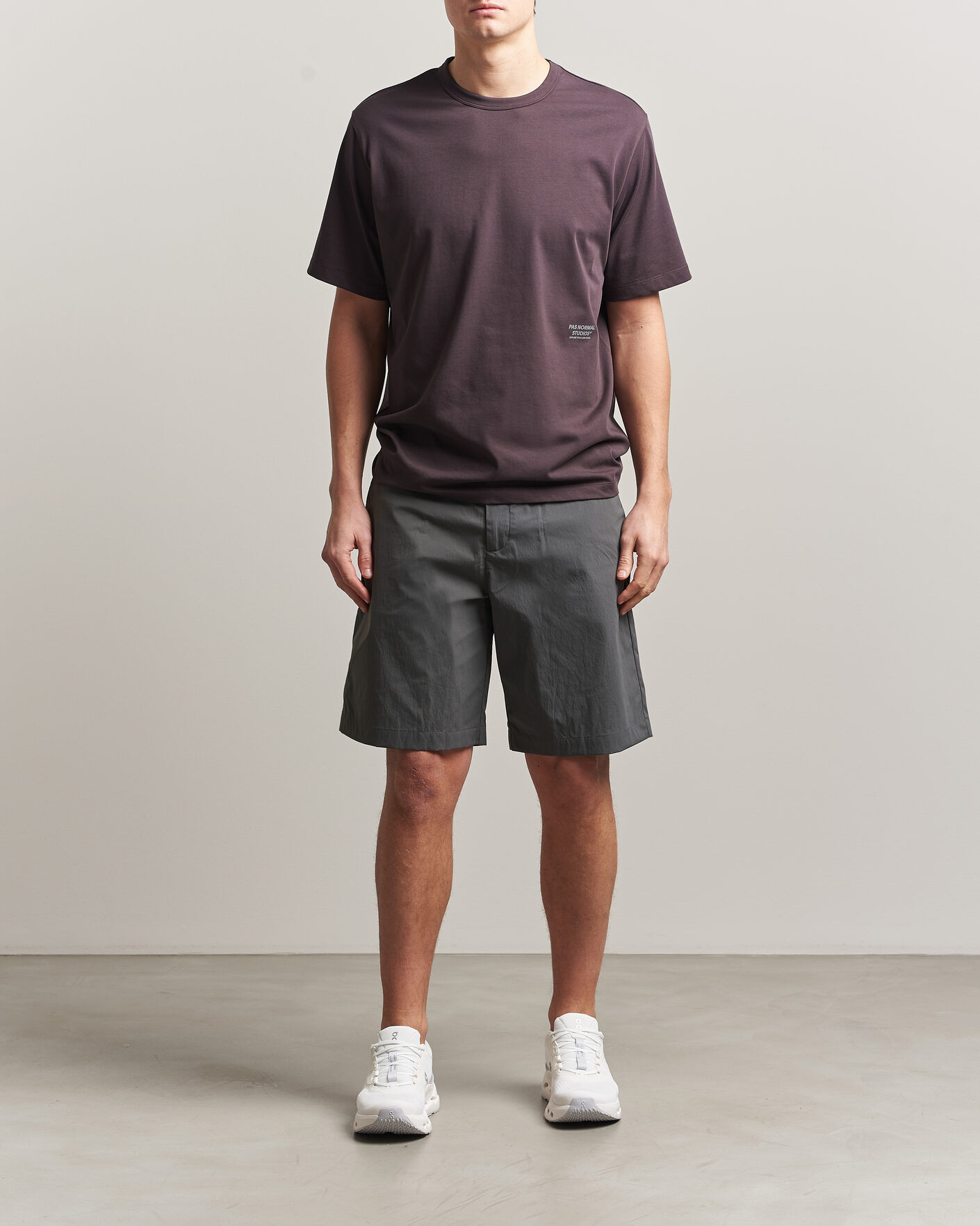Herr | Shorts | Pas Normal Studios | Off Race Light Tech Shorts Dark Grey