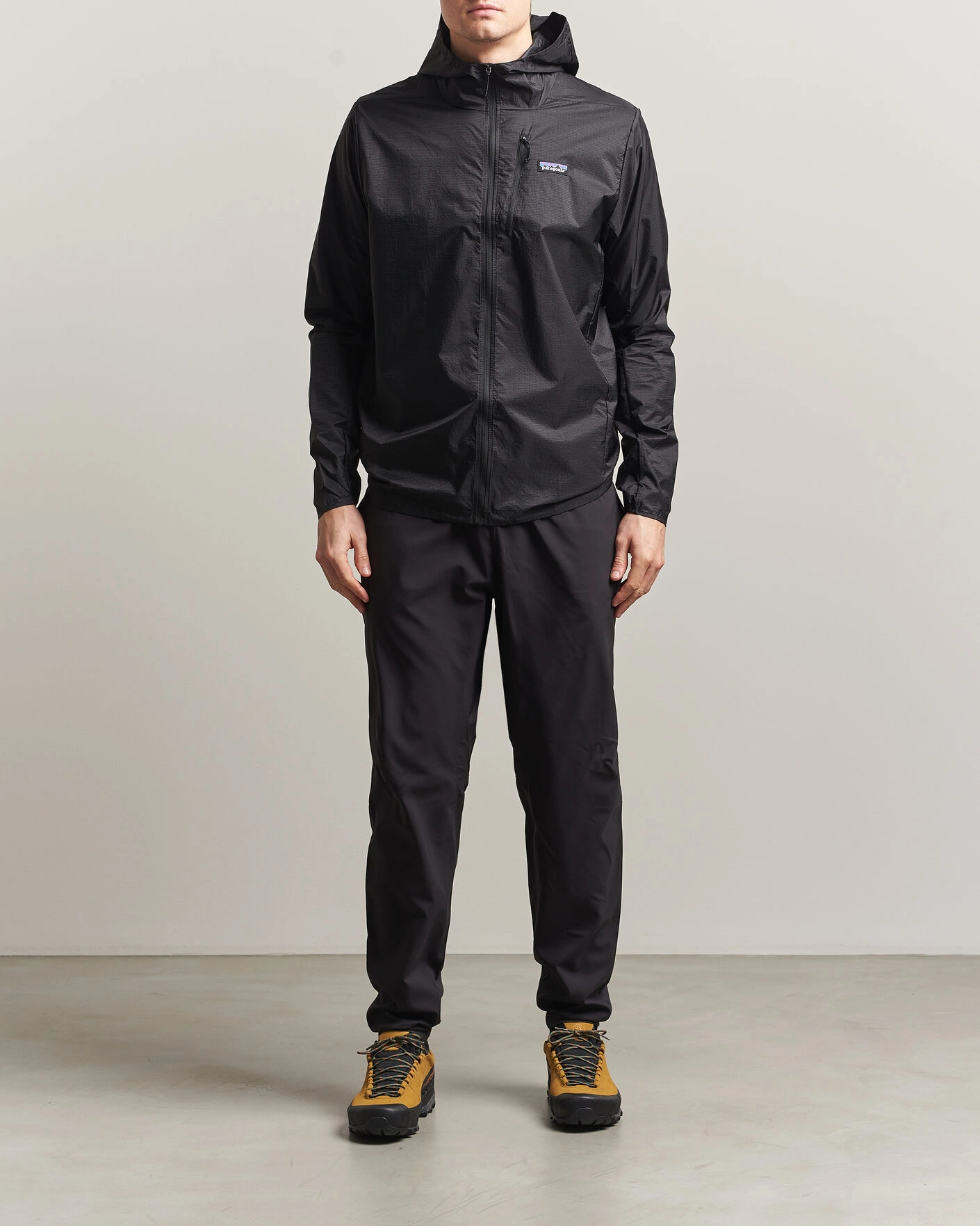 Herr | Jackor | Patagonia | Houdini Running Jacket Black