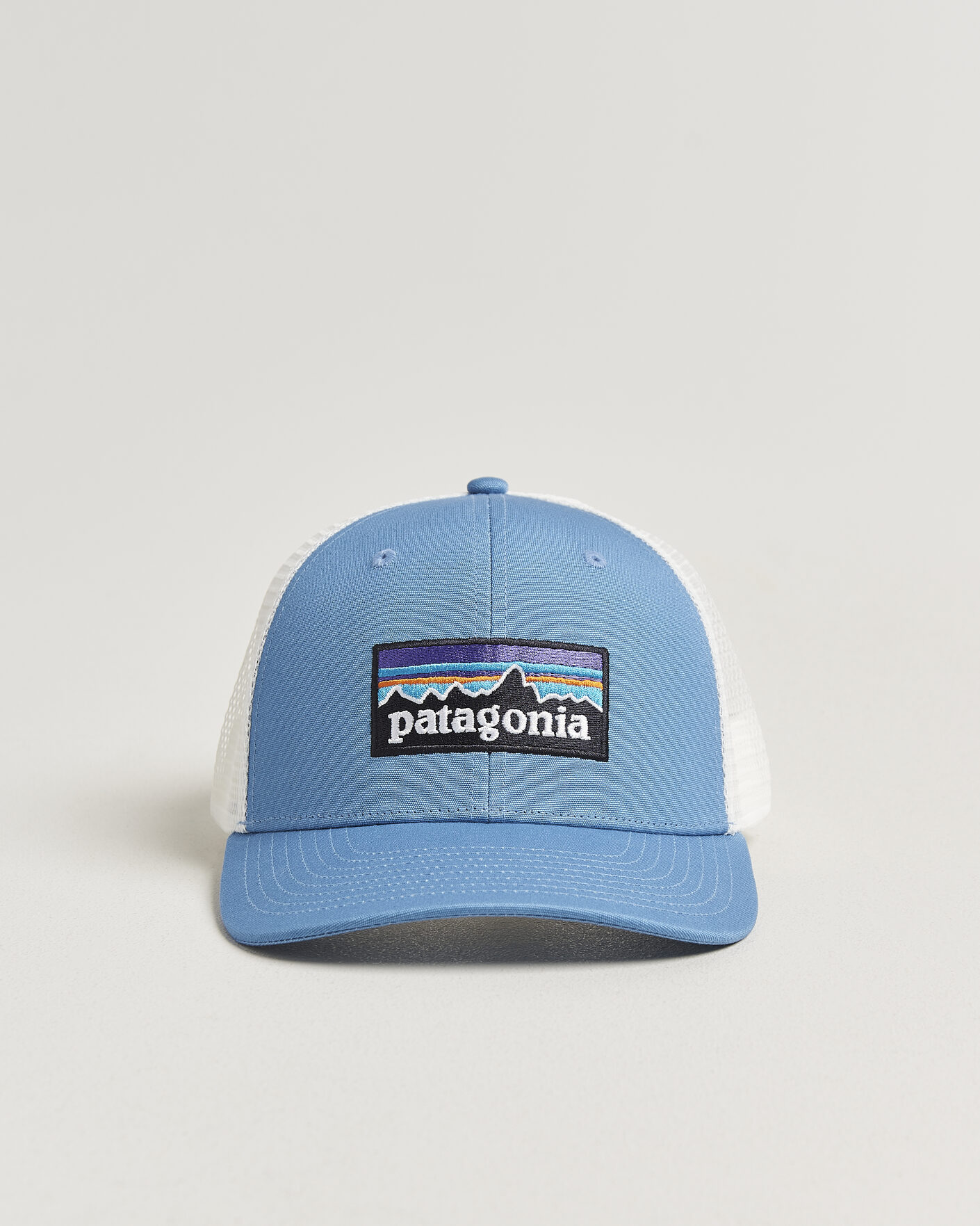Herr | Hattar & kepsar | Patagonia | P-6 Logo Trucker Hat Shore Blue