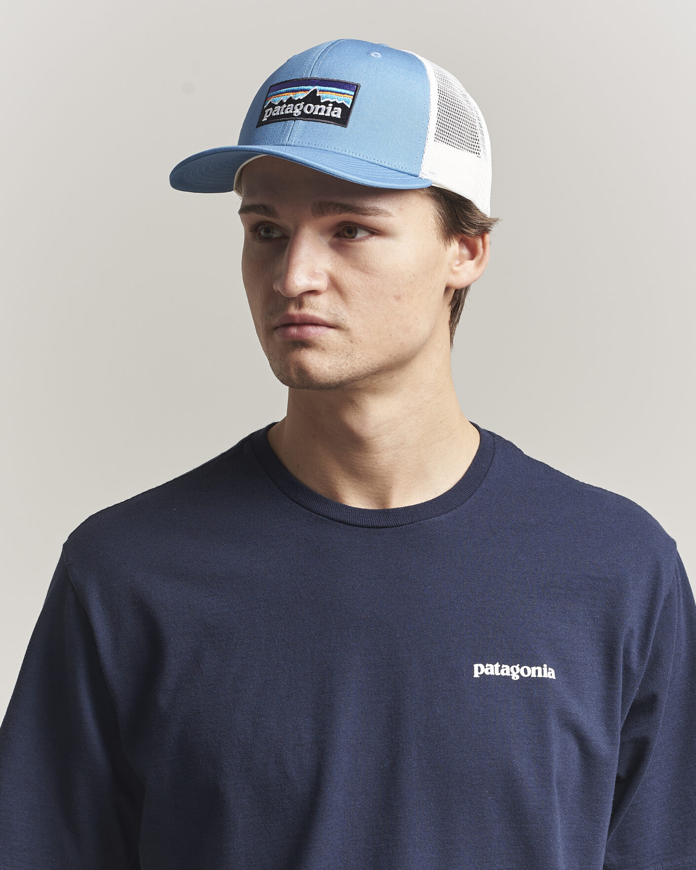 Herr | Hattar & kepsar | Patagonia | P-6 Logo Trucker Hat Shore Blue