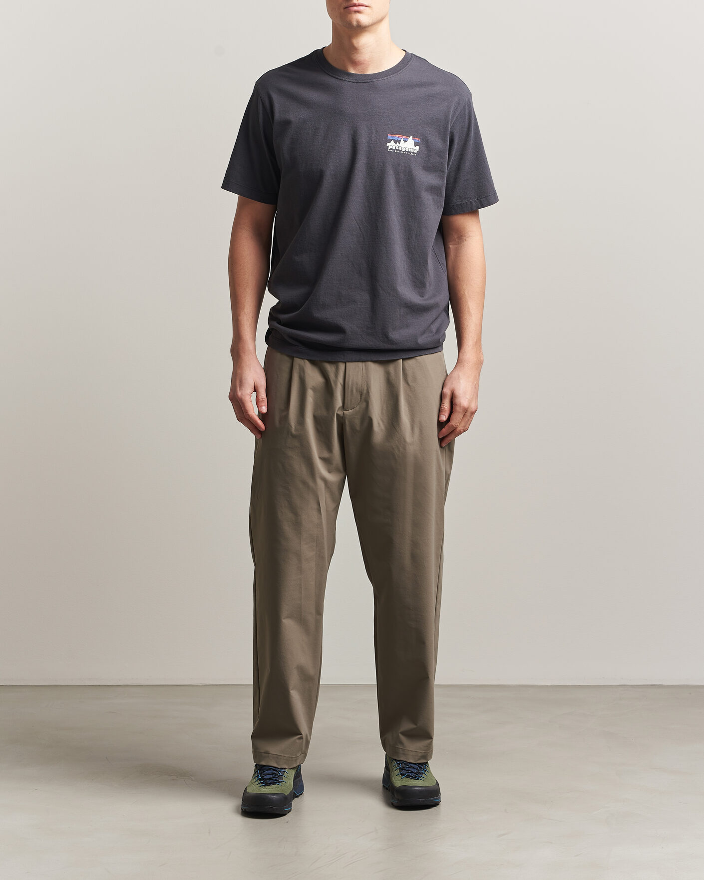 Herr | T-Shirts | Patagonia | 73 Skyline Logo T-Shirt Ink Black