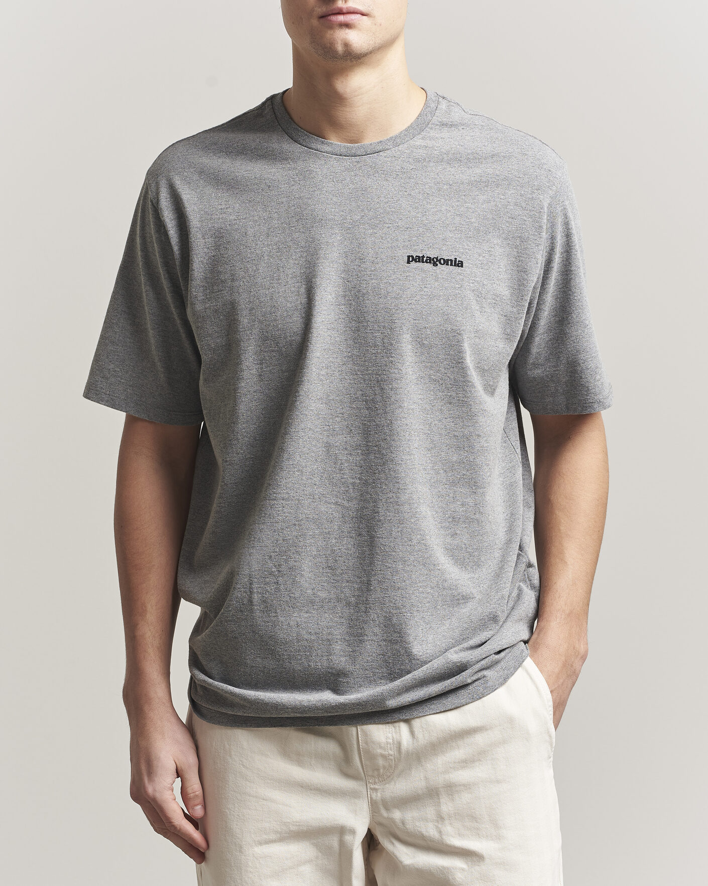 Herr | T-Shirts | Patagonia | P-6 Logo T-Shirt Gravel Heather