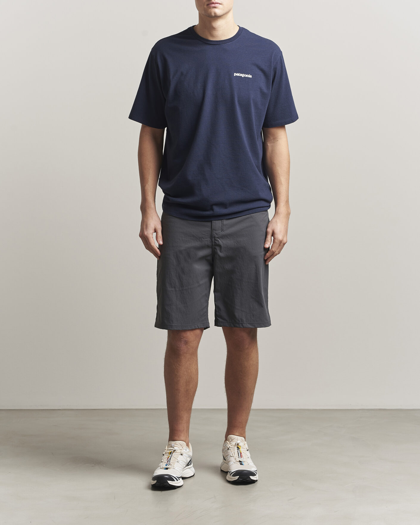 Herr | T-Shirts | Patagonia | P-6 Logo T-Shirt New Navy