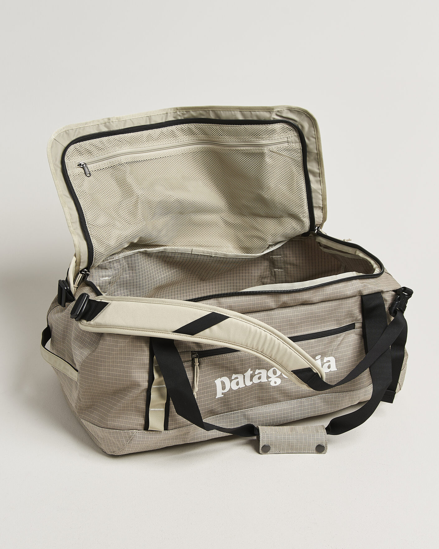 Herr | Väskor | Patagonia | Black Hole Duffel 55L Weathered Stone