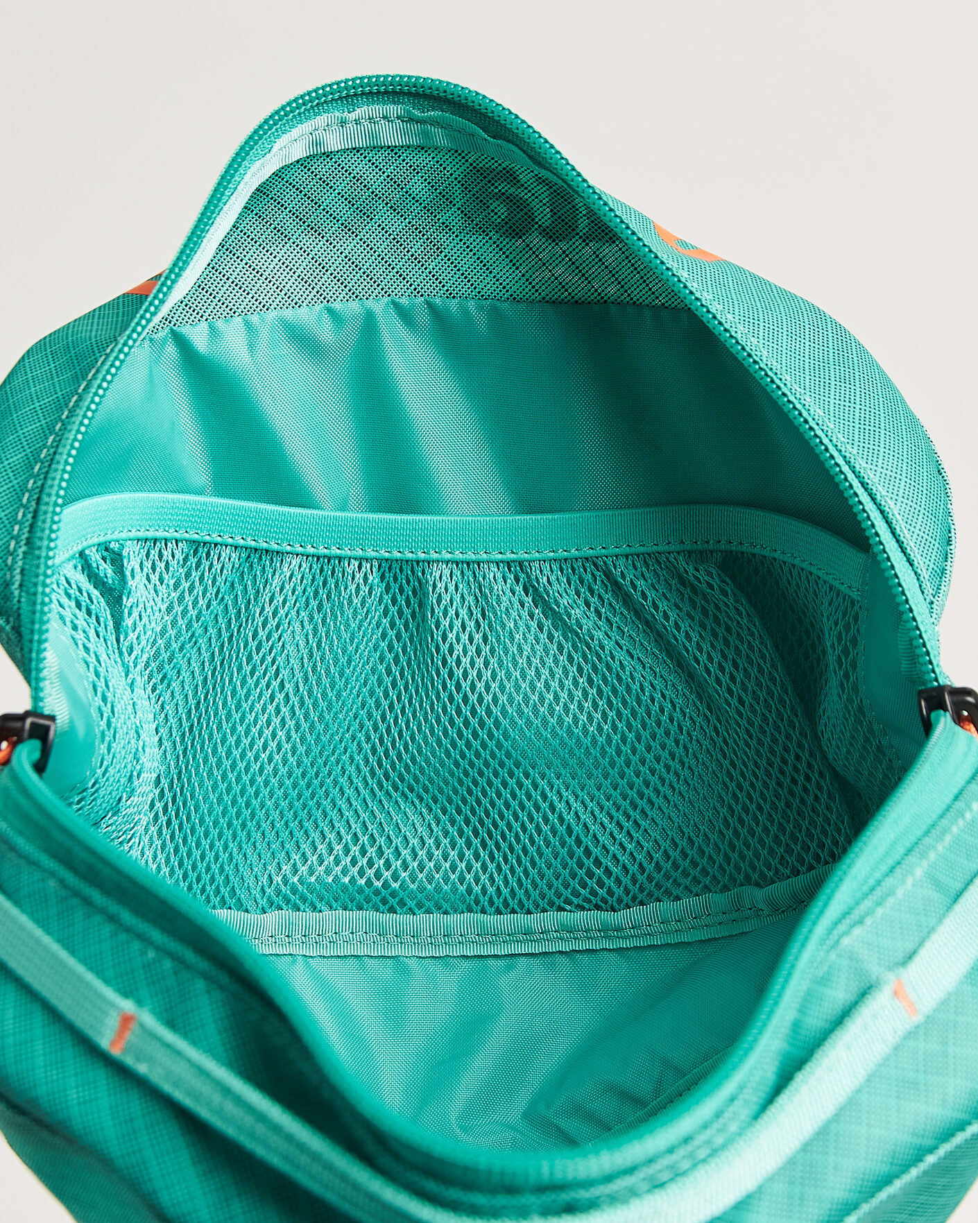 Herr | Väskor | Patagonia | Black Hole Cube 3L Aqua Stone