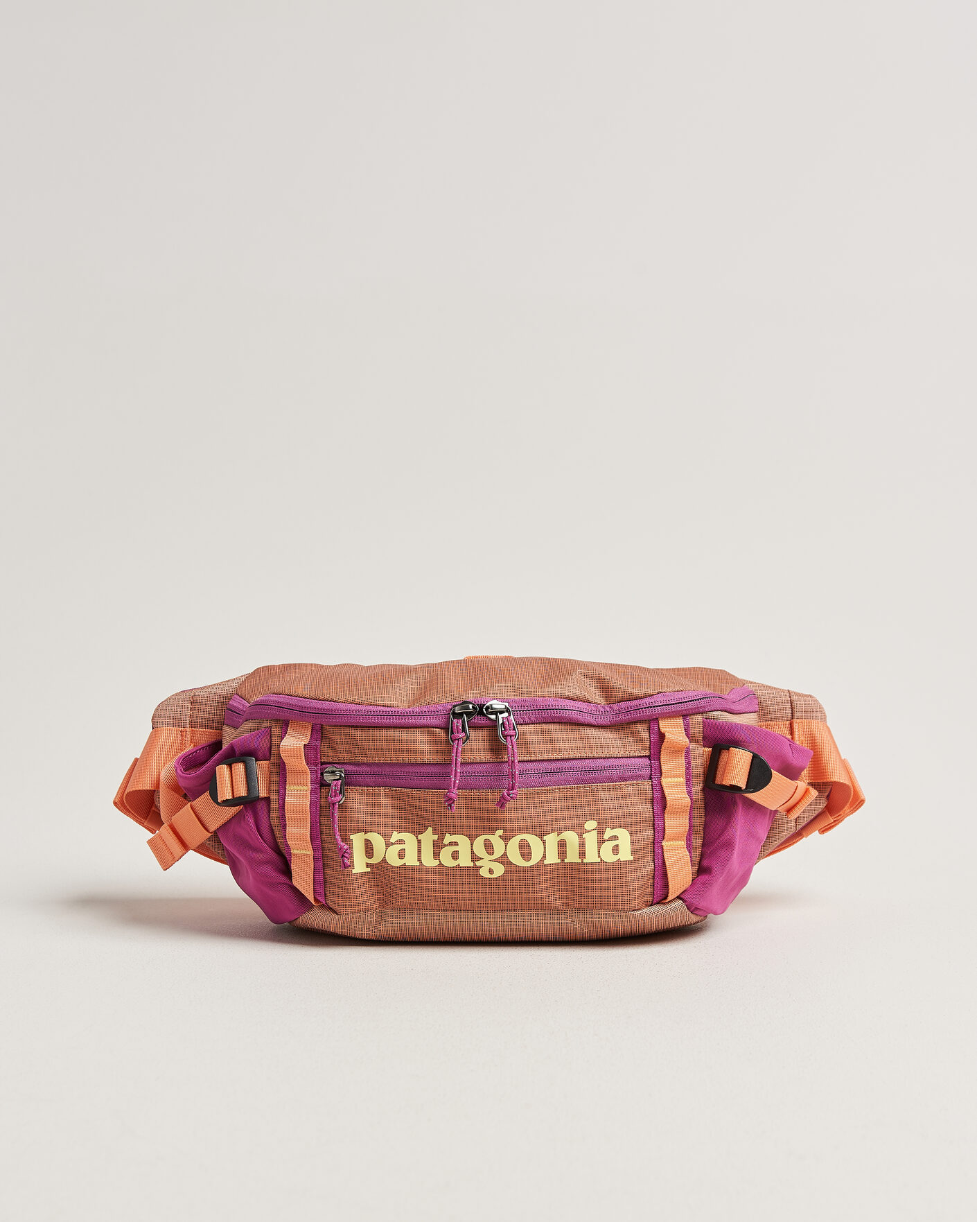Herr | Väskor | Patagonia | Black Hole Waist Pack 5L Peach Sherbet