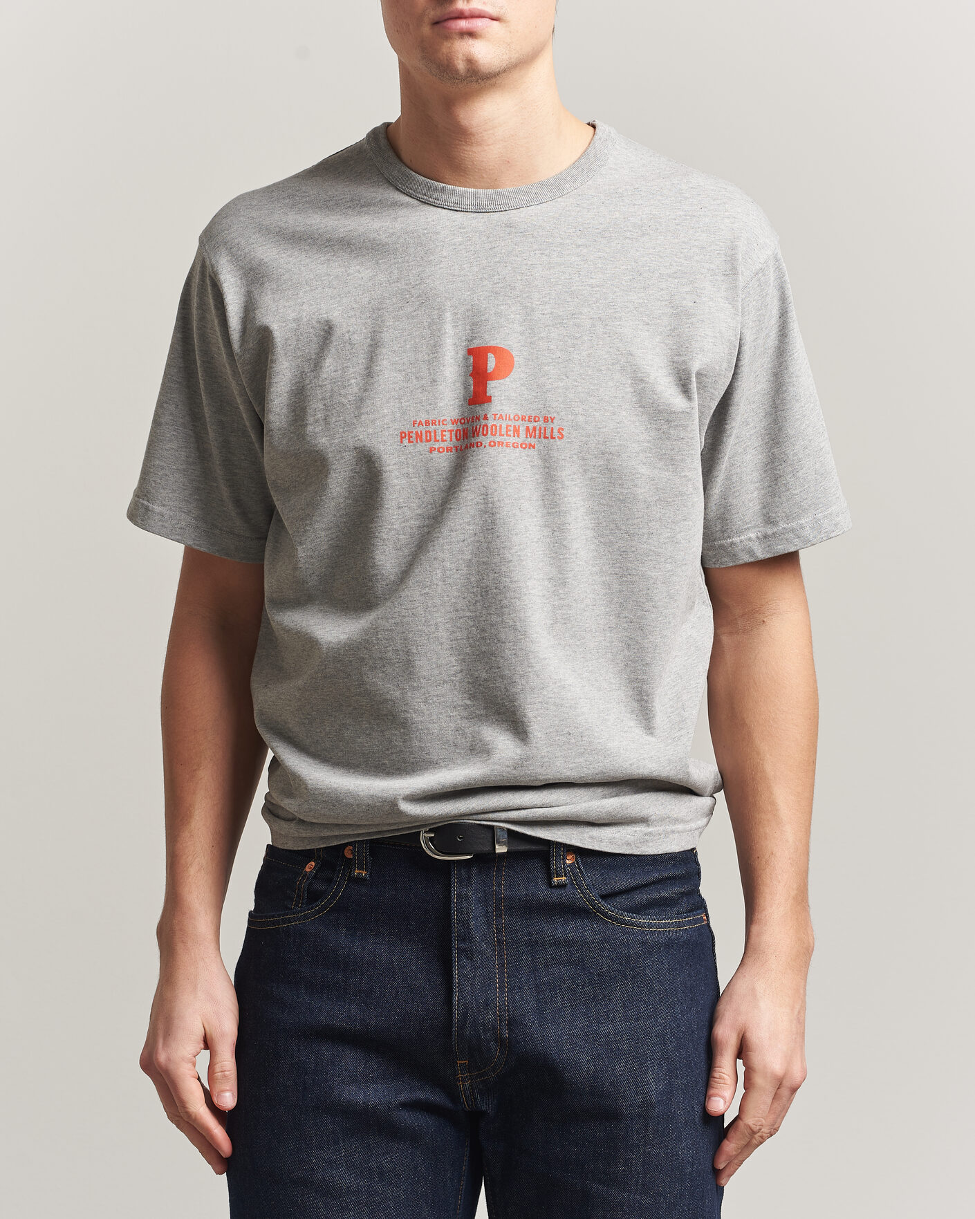 Herr | T-Shirts | Pendleton | Heavyweight P Tee Ash Heather Grey