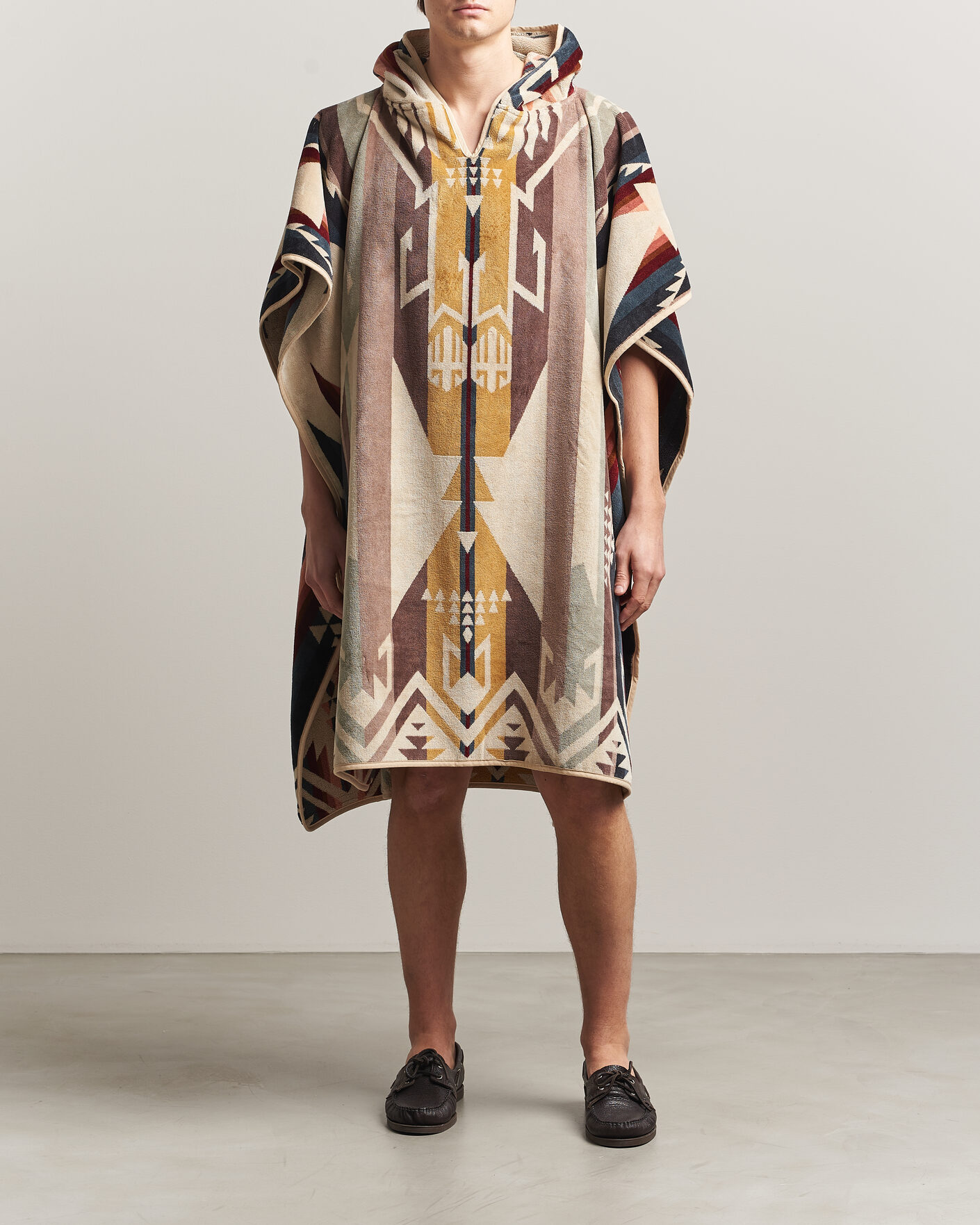 Herr | Pendleton Jacquard Hooded Towel White Sands Tan | Pendleton | Jacquard Hooded Towel White Sands Tan