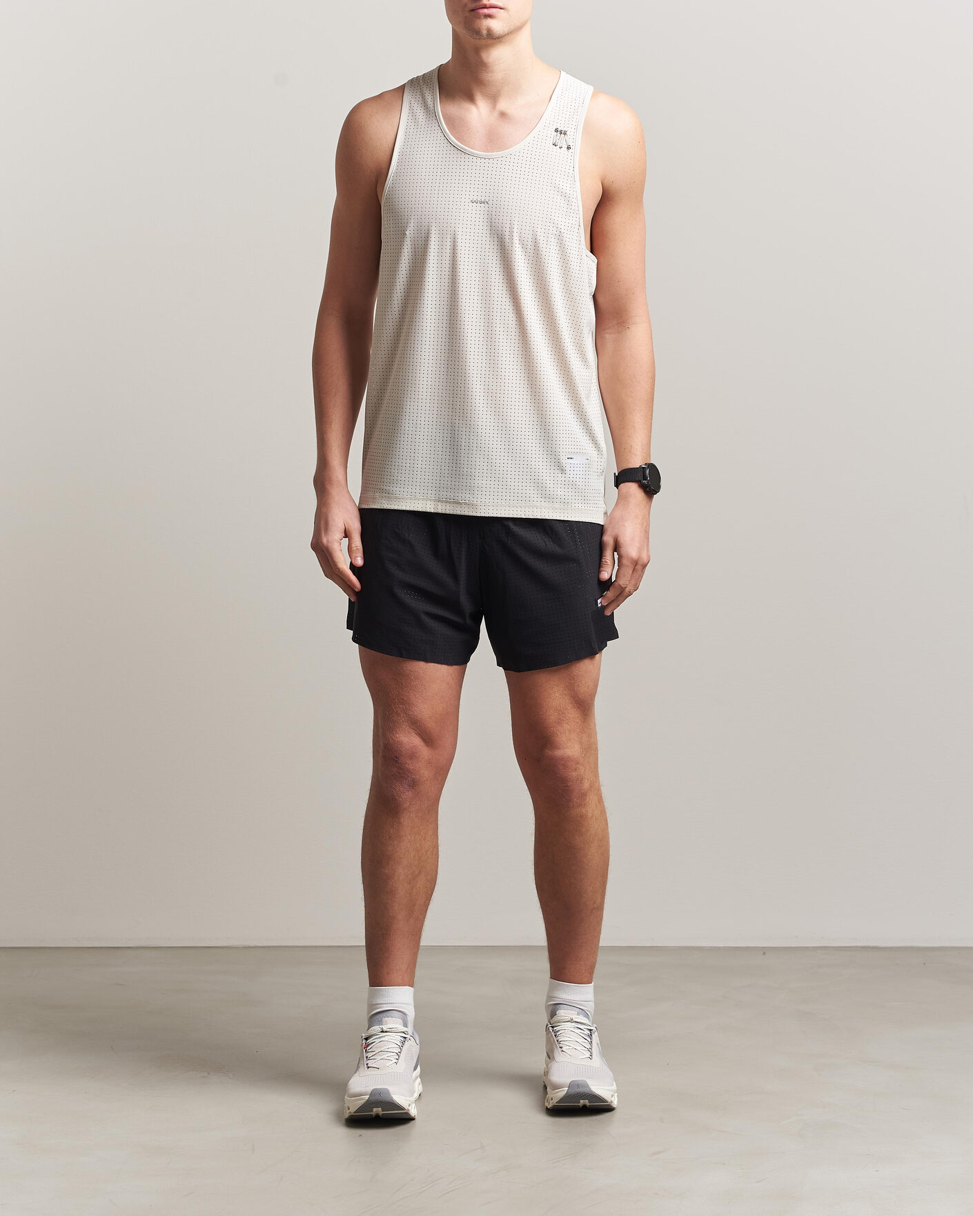 Herr | T-Shirts | Satisfy | Space-O Singlet Chalk